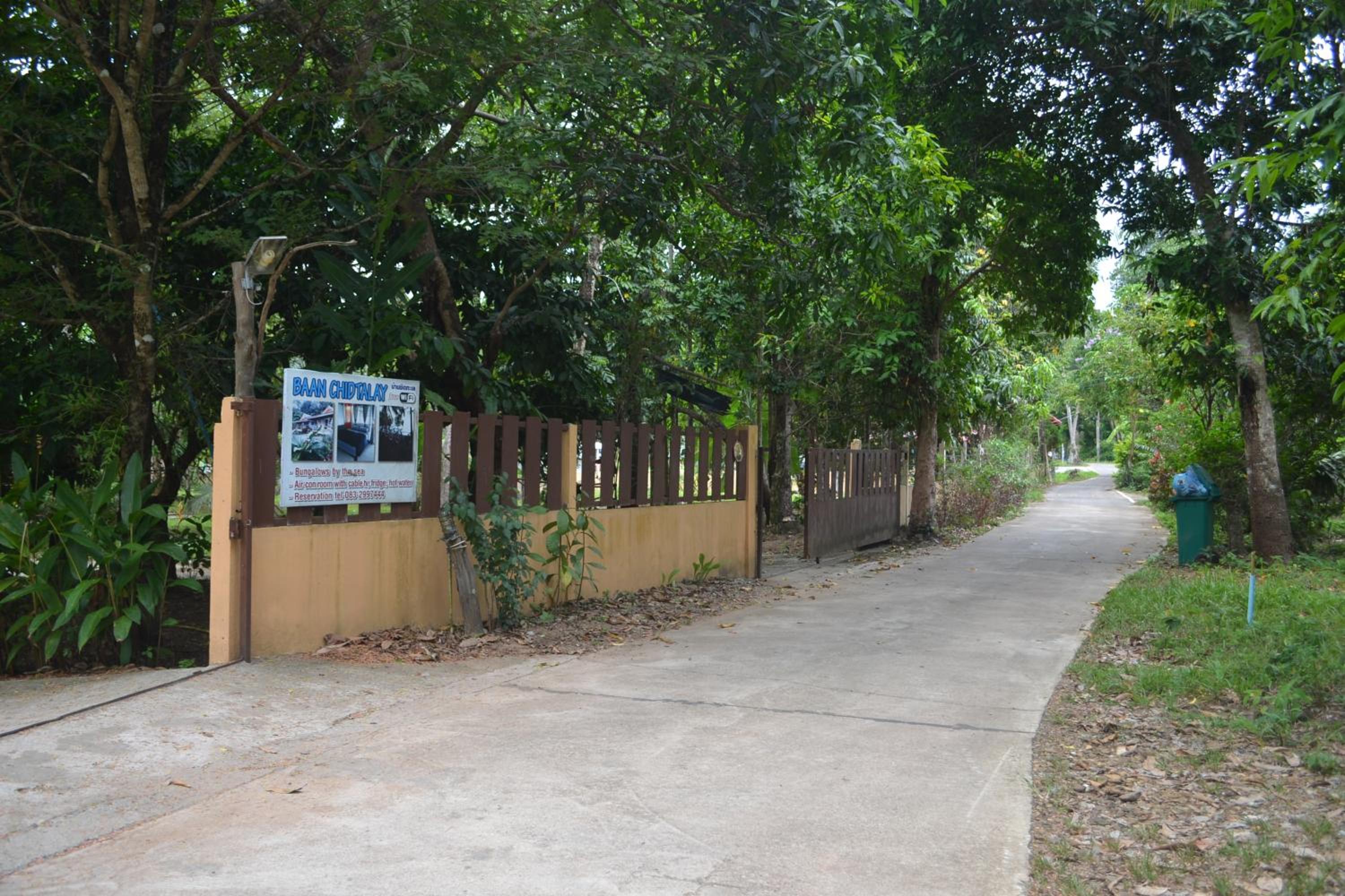 Baan Chid Talay