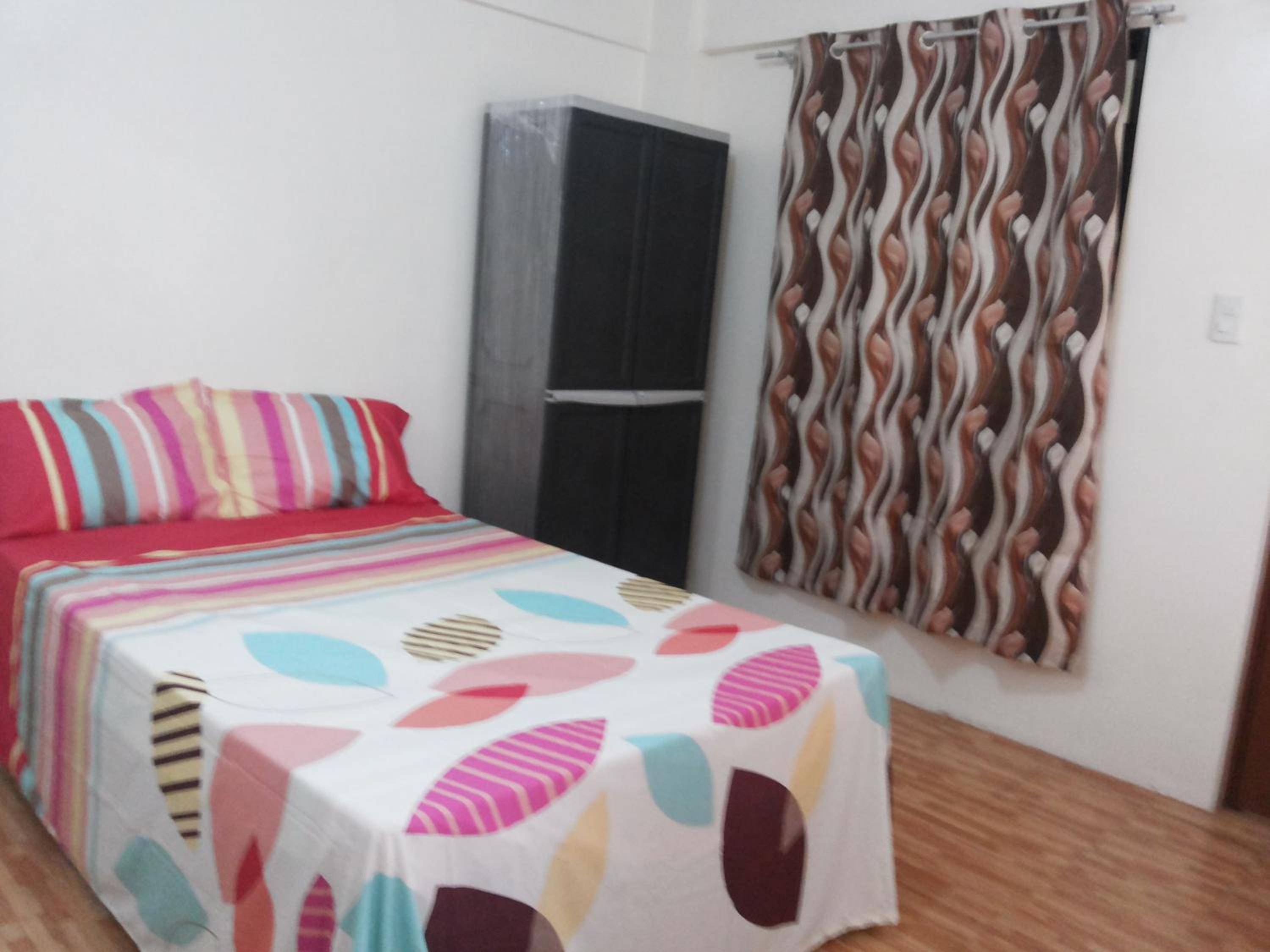 Budget Studio Unit in Makati