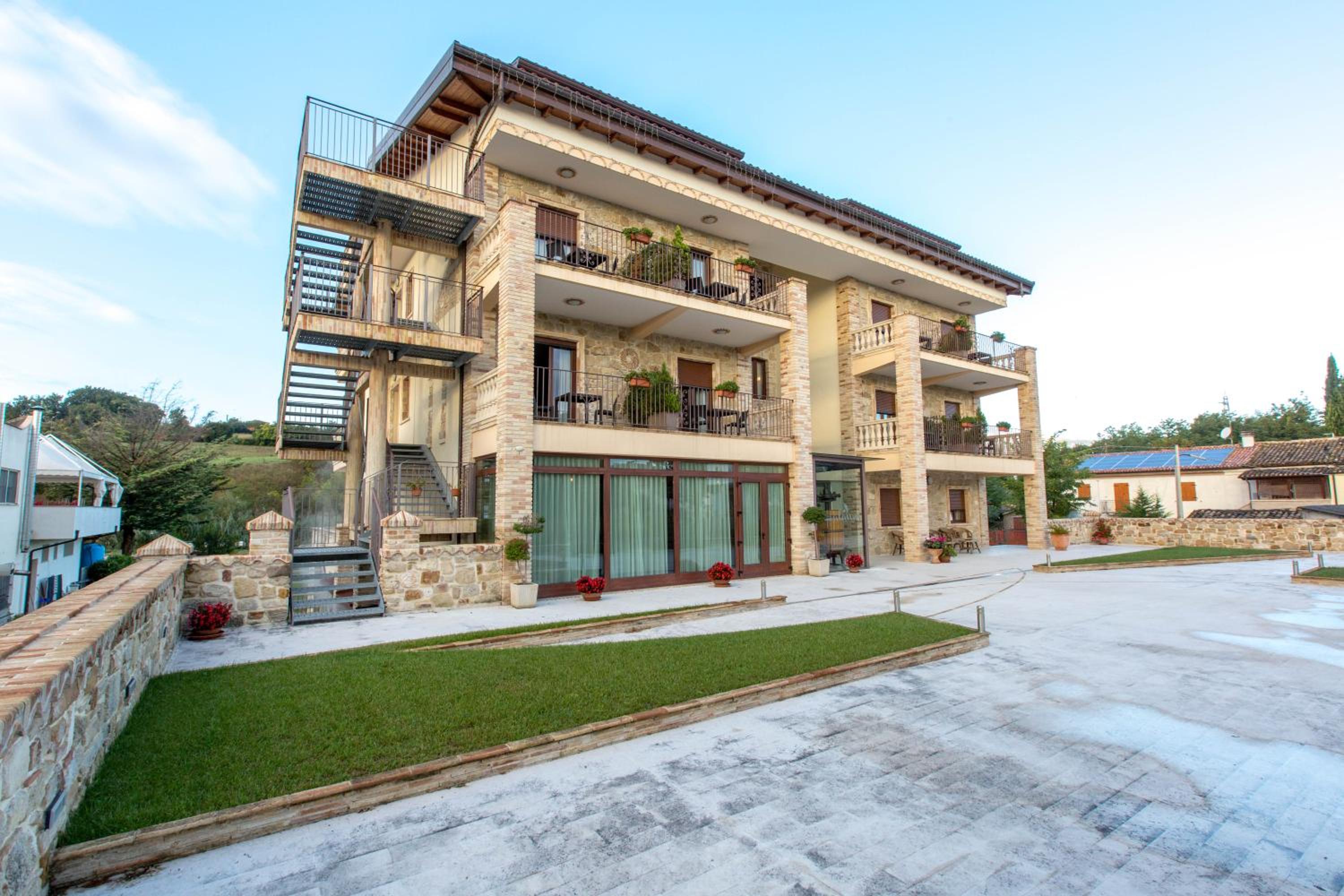 Hotel Halanus Hotel And Resort