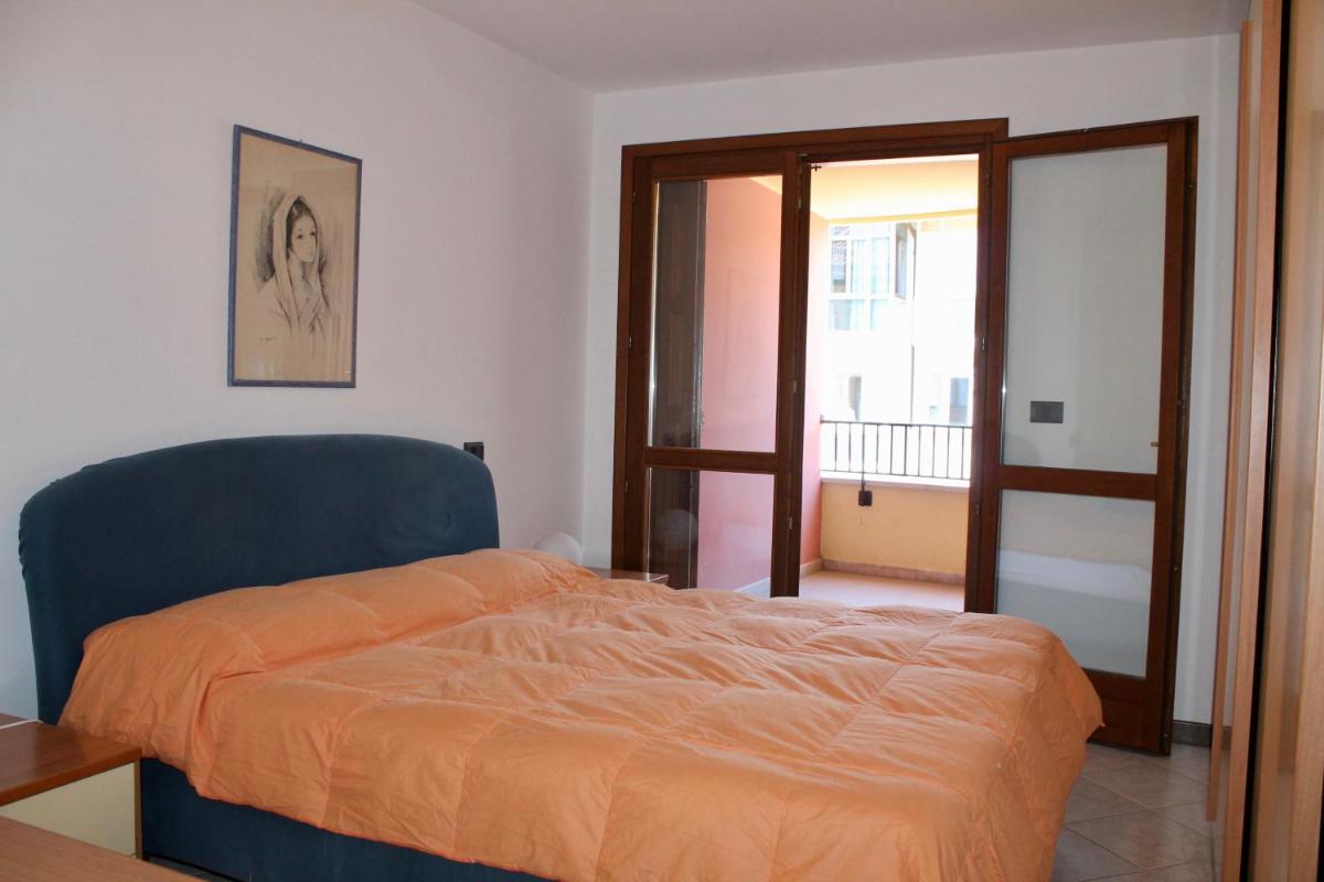 Isola del Sole view 5