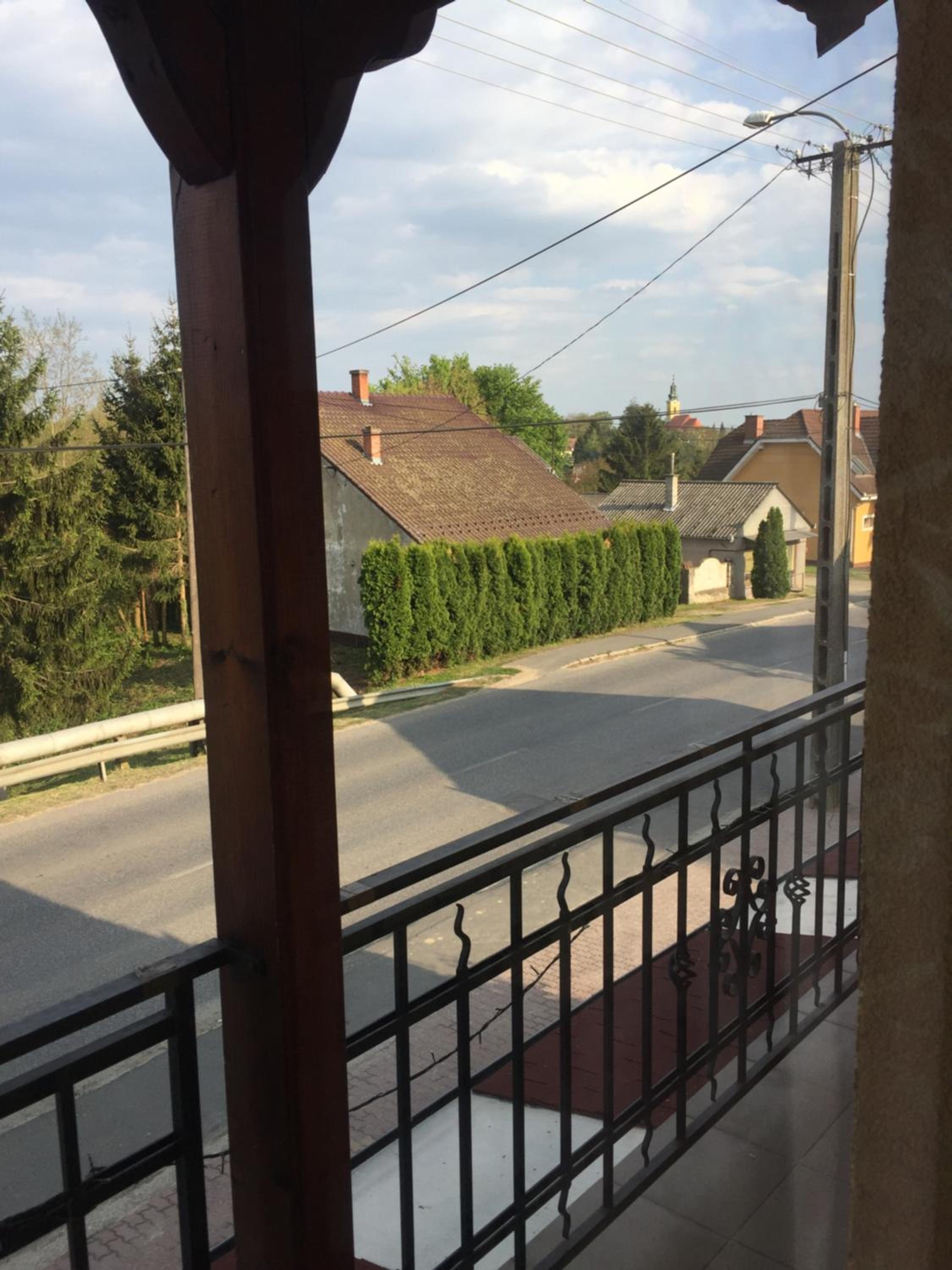 Photo 39