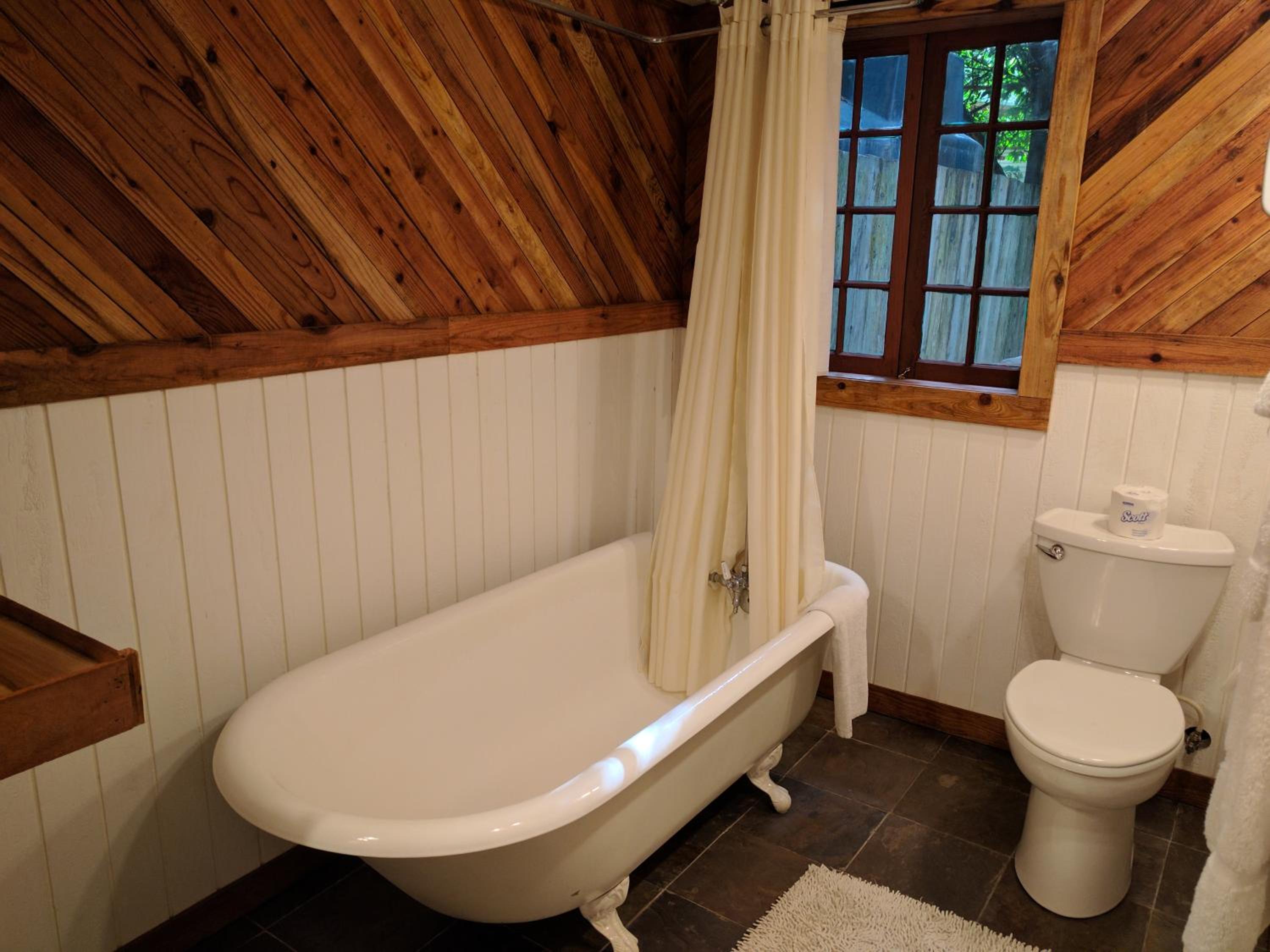 Emerald Forest Cabins