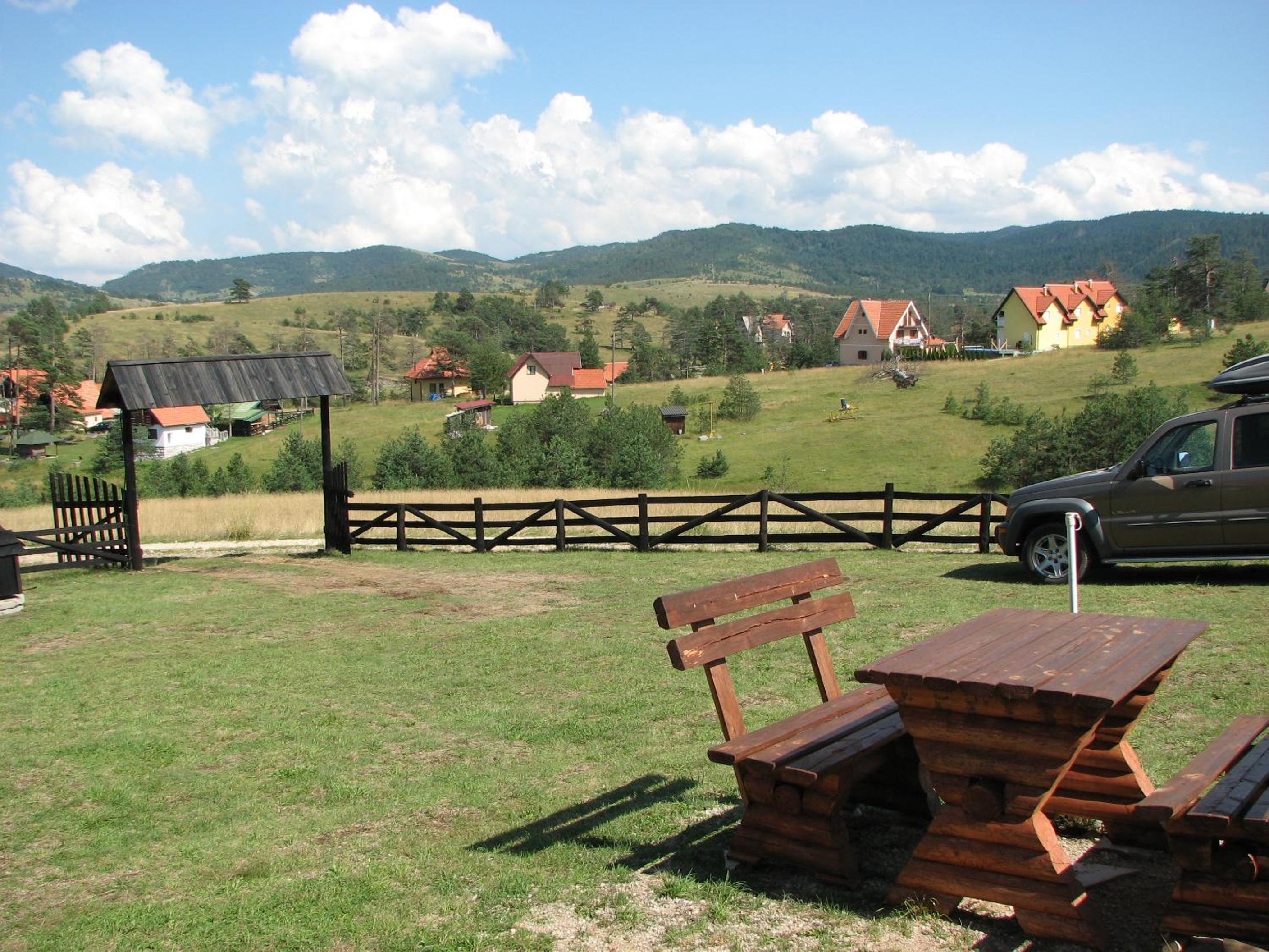 Photo 50