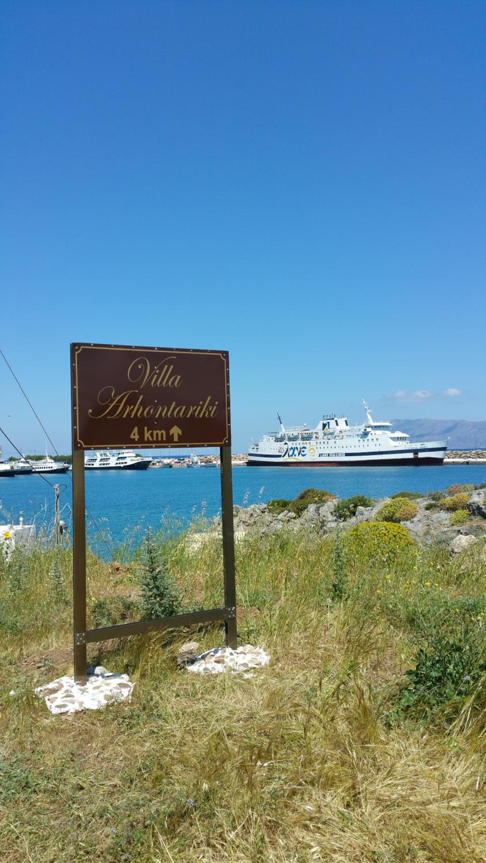 Villa Arhontariki