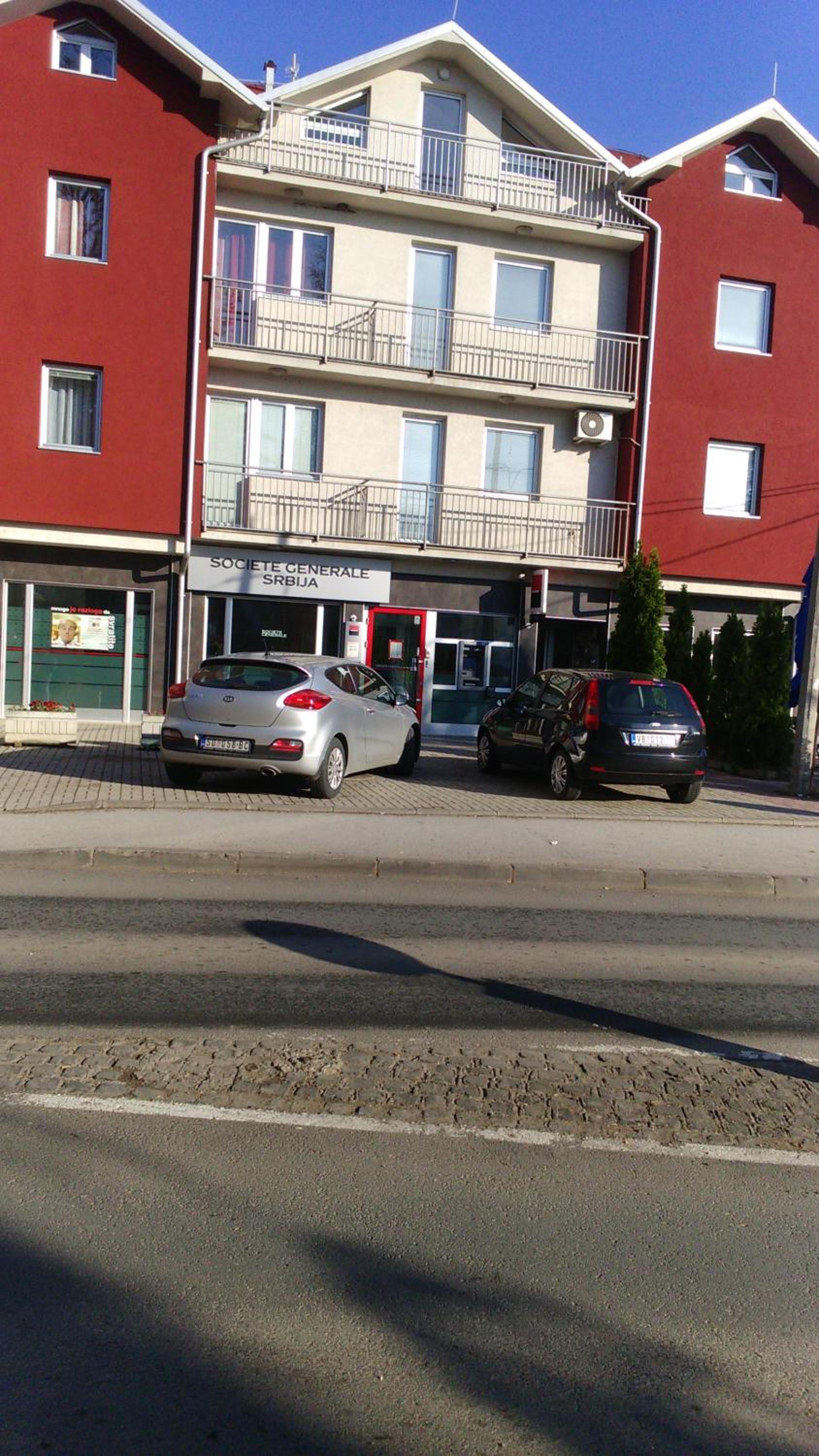Photo 13