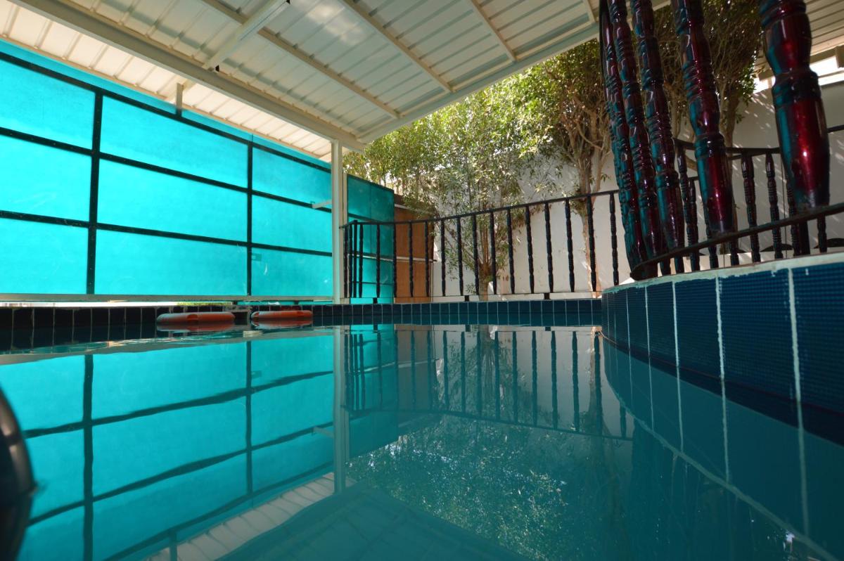 indoor pool