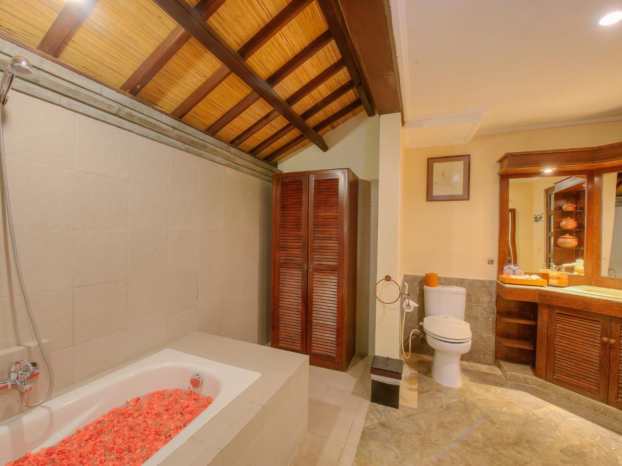 Hotel Villa Lumbung Bali Seminyak — photo 93