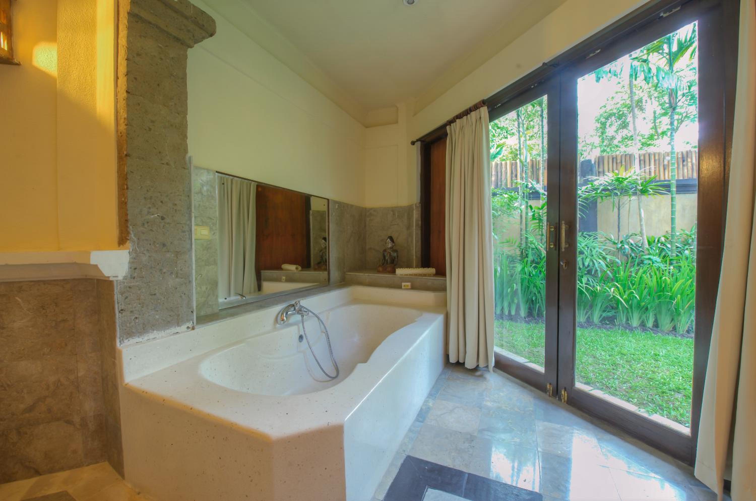 Hotel Villa Lumbung Bali Seminyak — photo 53