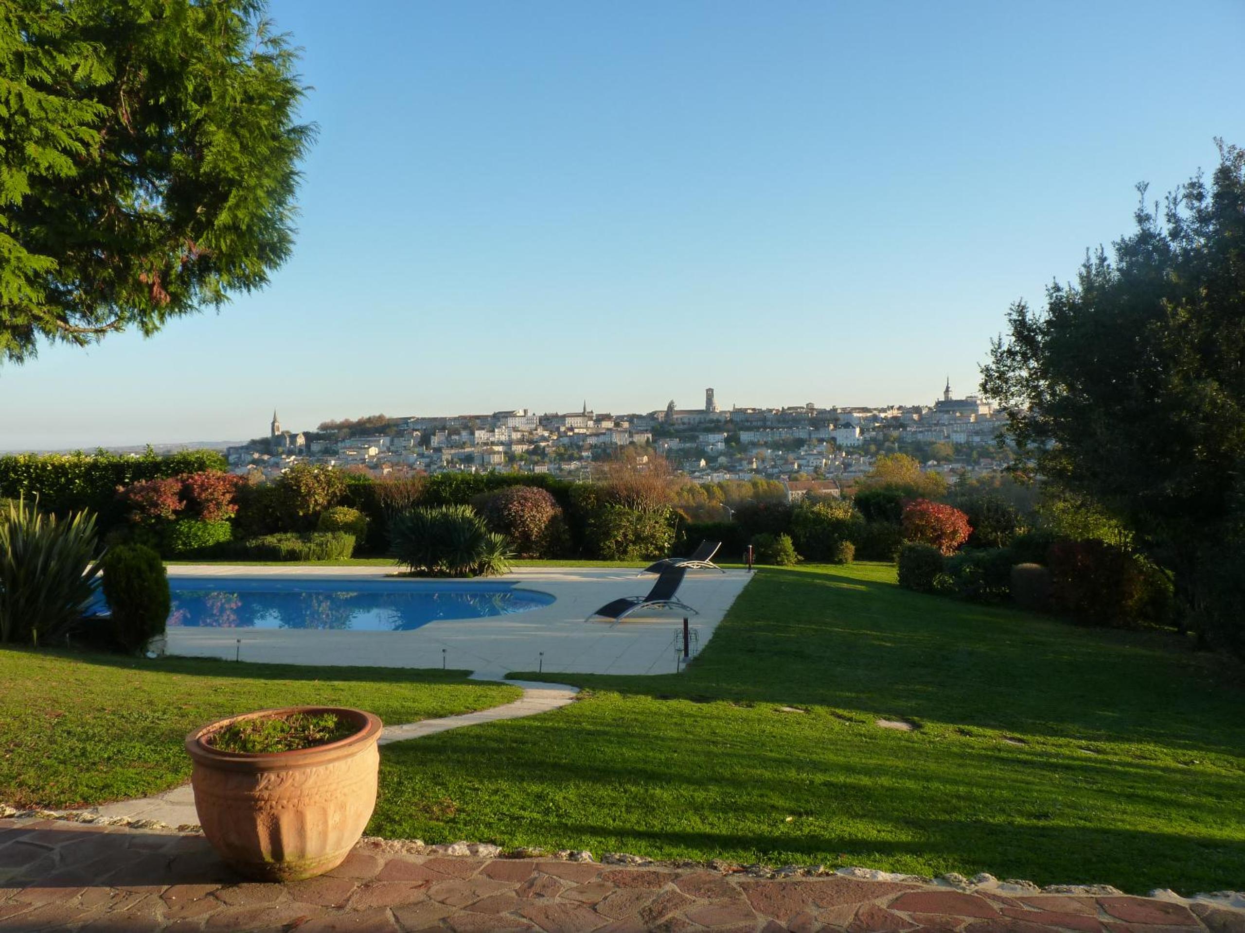 Domaine du Champ Fleuri