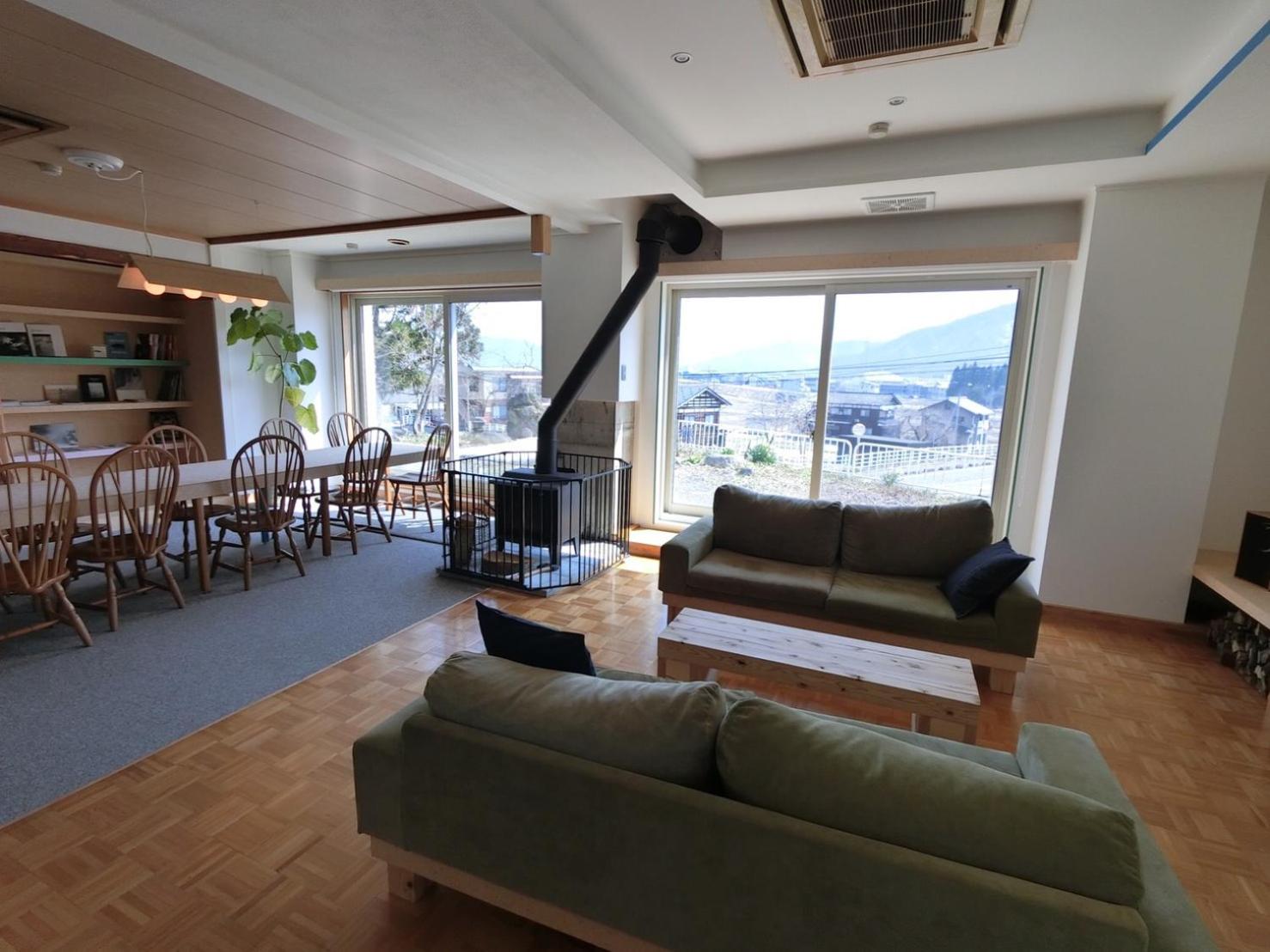 Muikamachi Hutte view 2