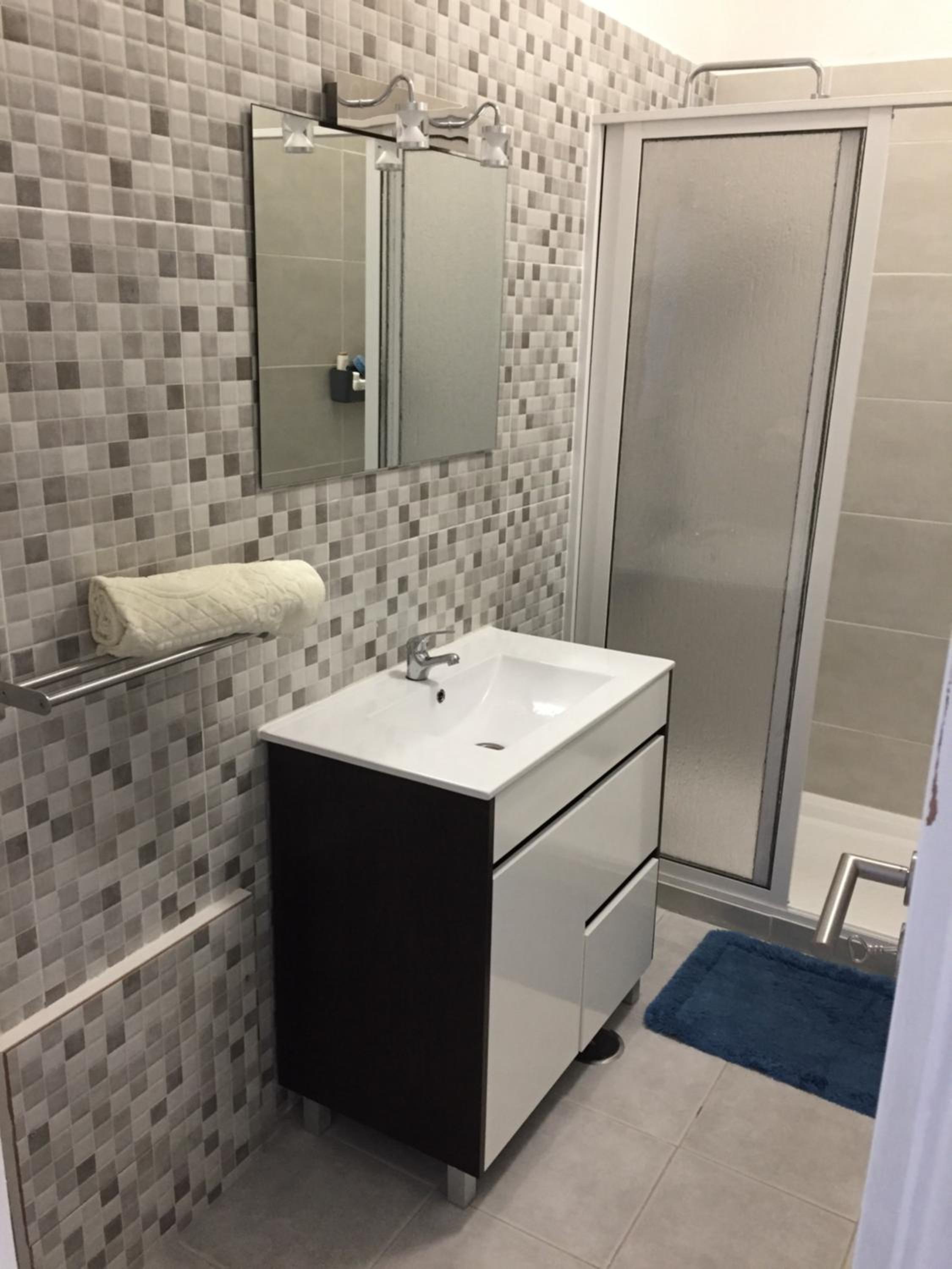 Fully Renovated Studio photo 5