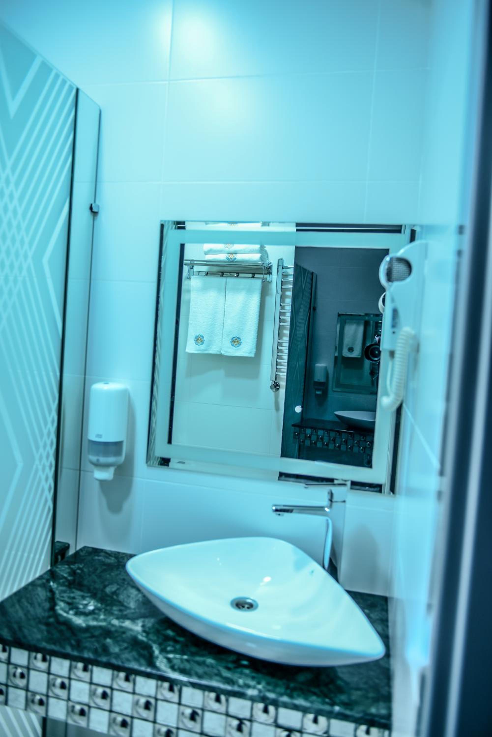 Armada Villa Hotel