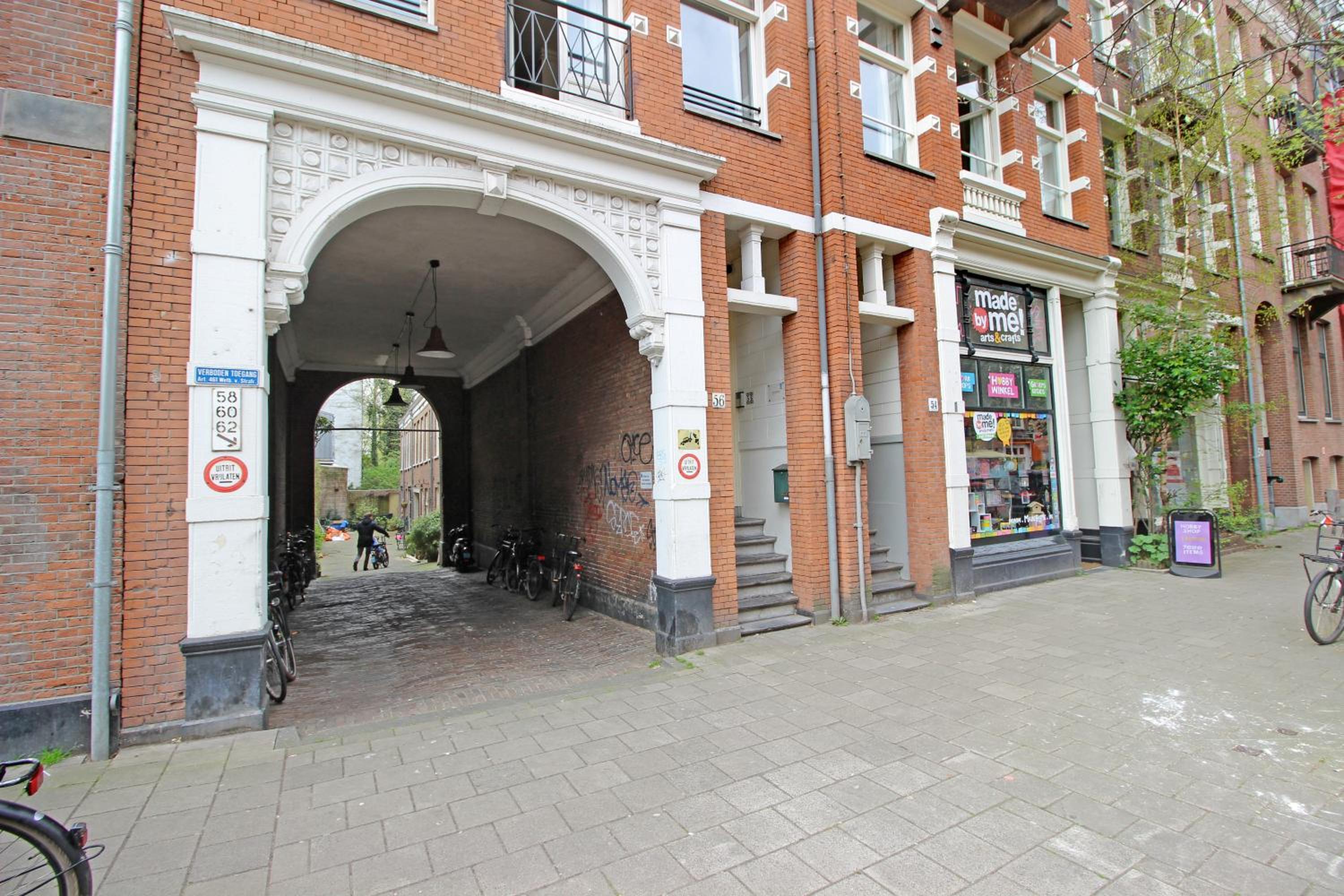 Beautiful 2 floor Vondelpark apartment.