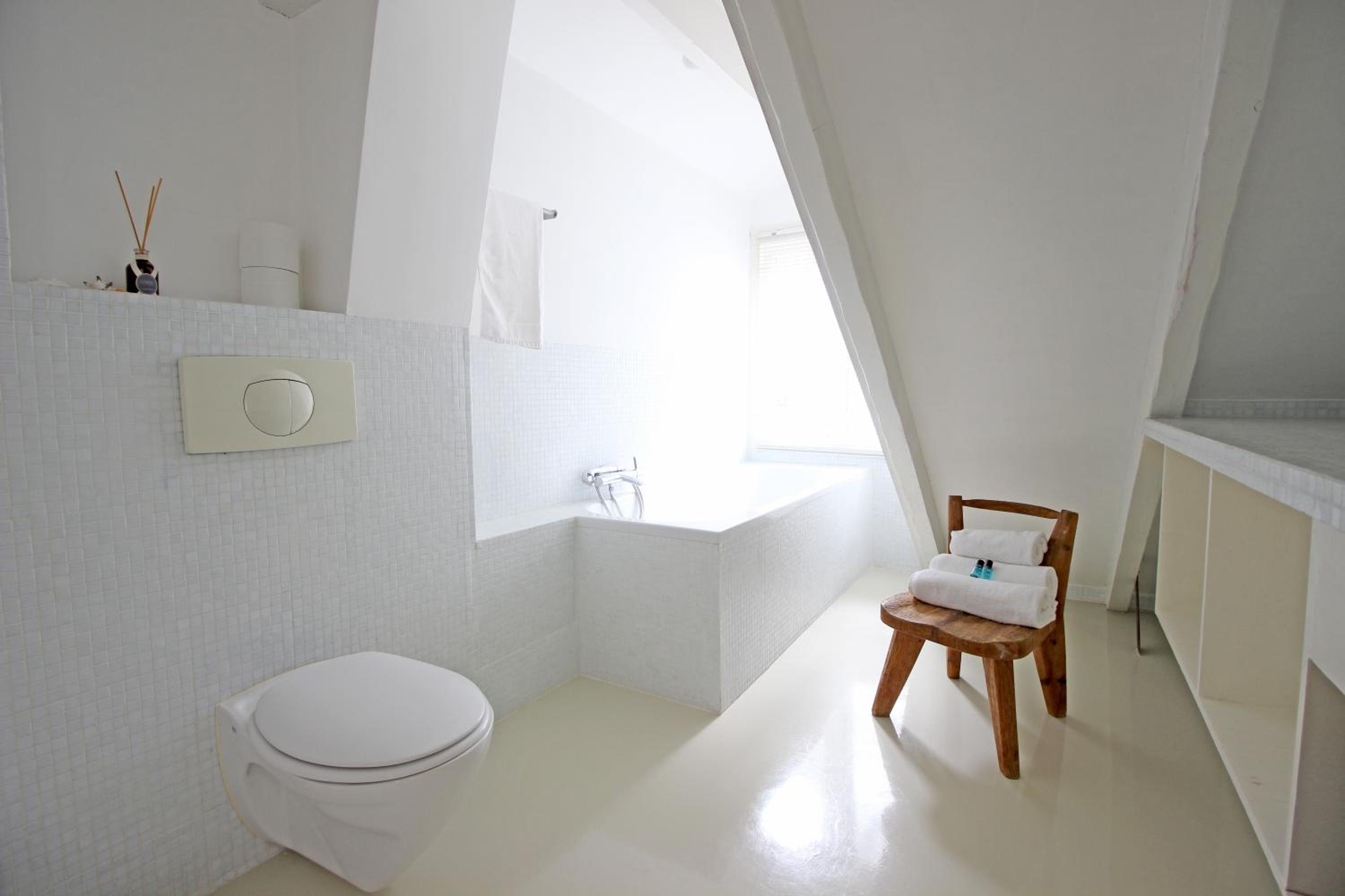 Beautiful 2 floor Vondelpark apartment.