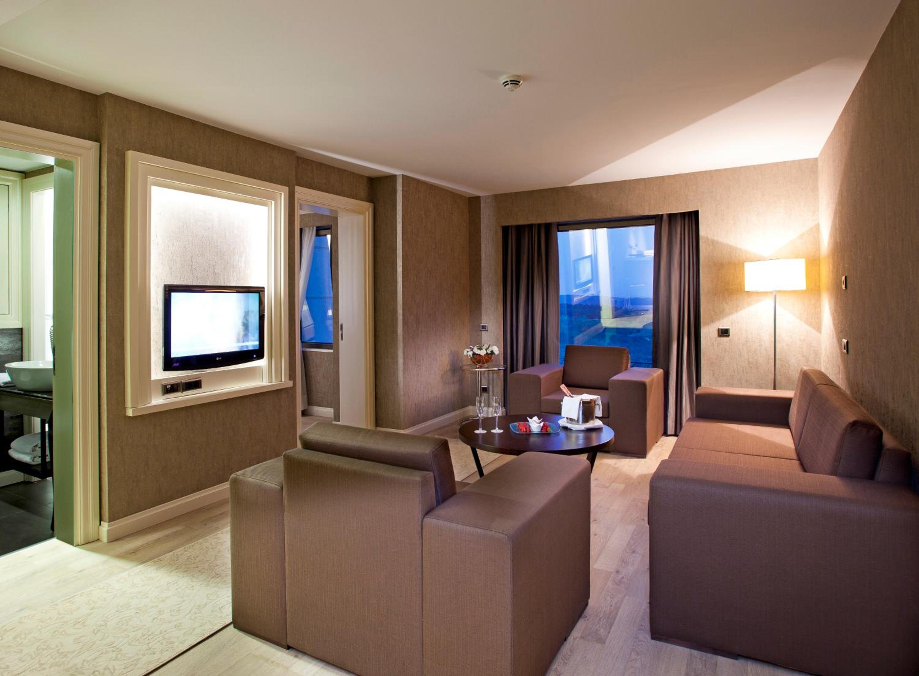 Limak Eurasia Lüks Otel - Image 16