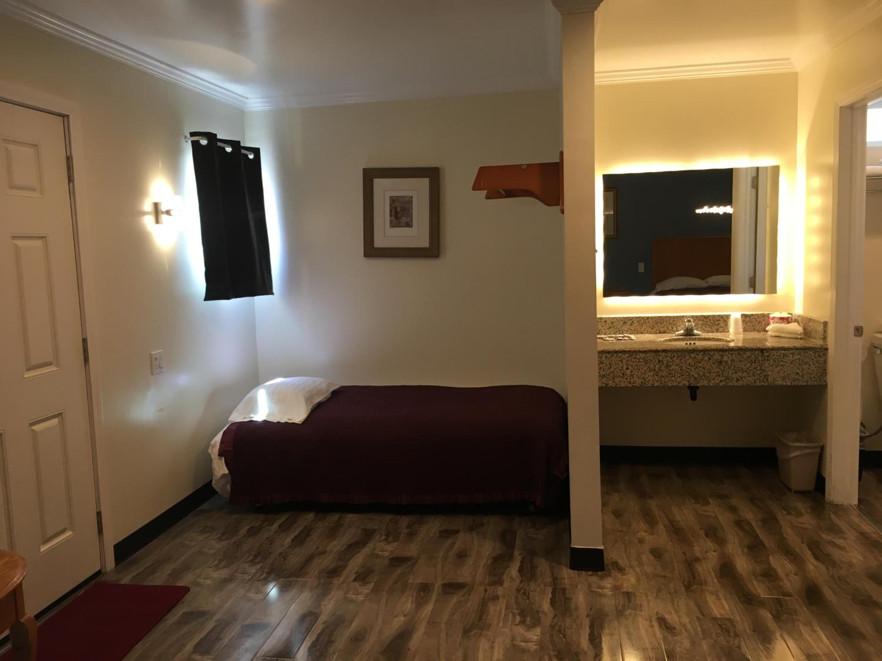 Lincoln Park Motel