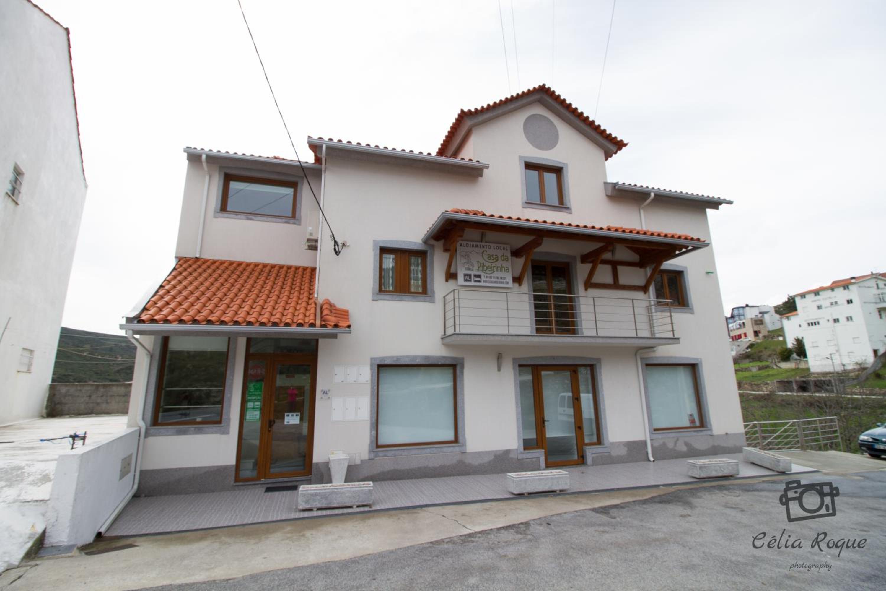 Casa da Ribeirinha view 5