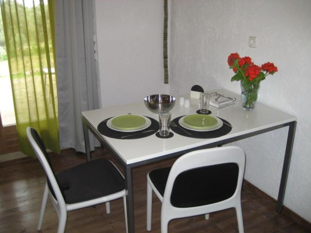 Photo 33