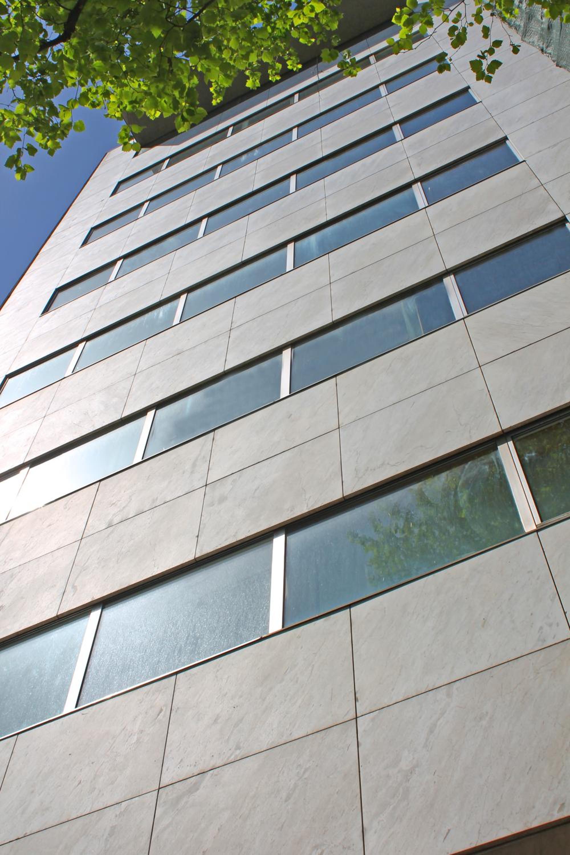 Trindade Oporto Apartments Group view 2