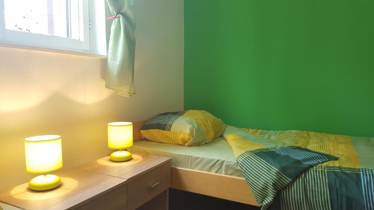 Photo 16