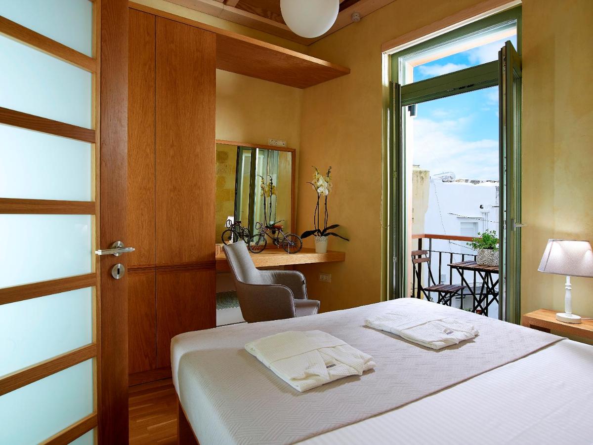 Melina's Home view 2