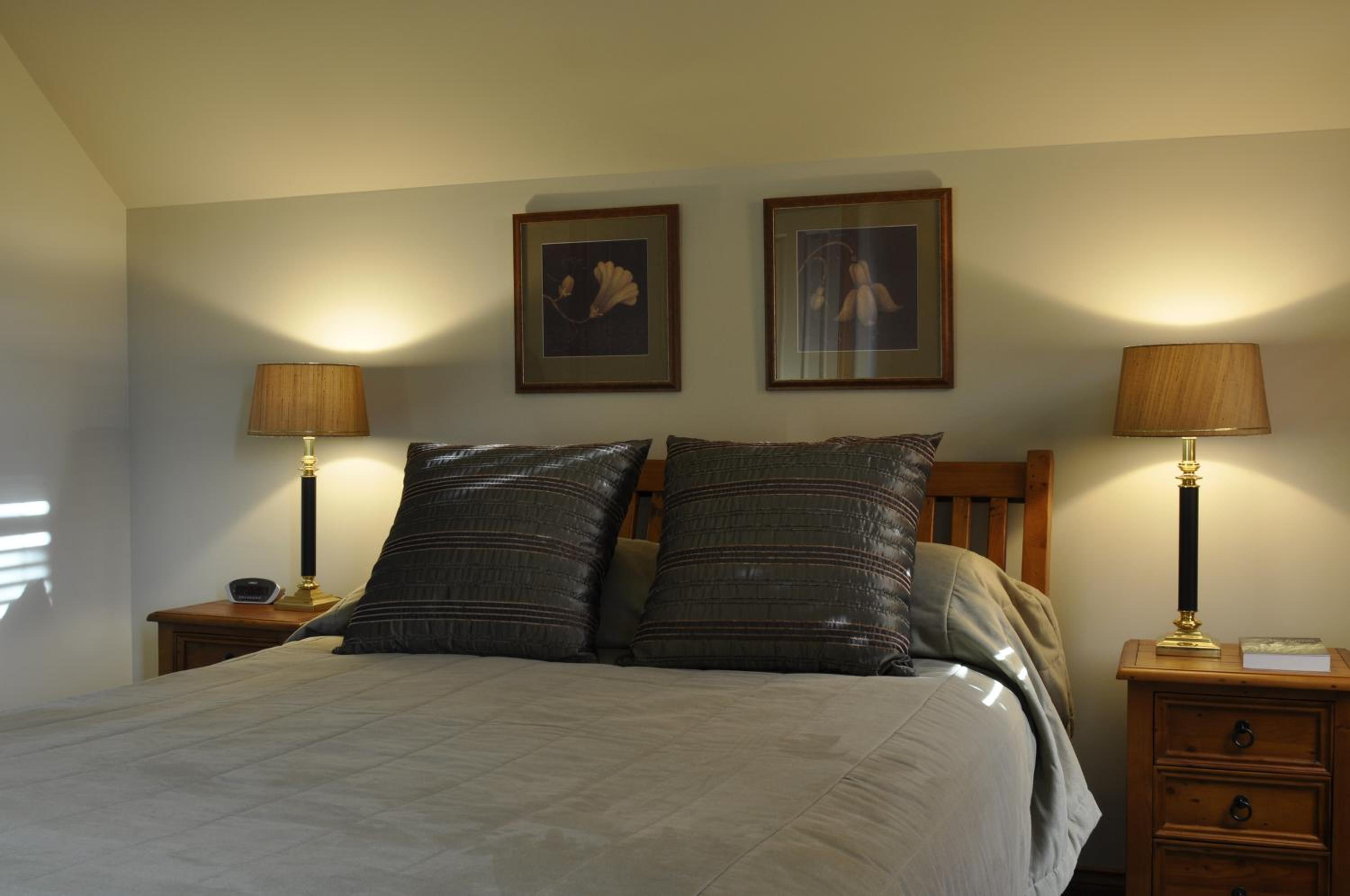 Lansdown Peaks Apartments