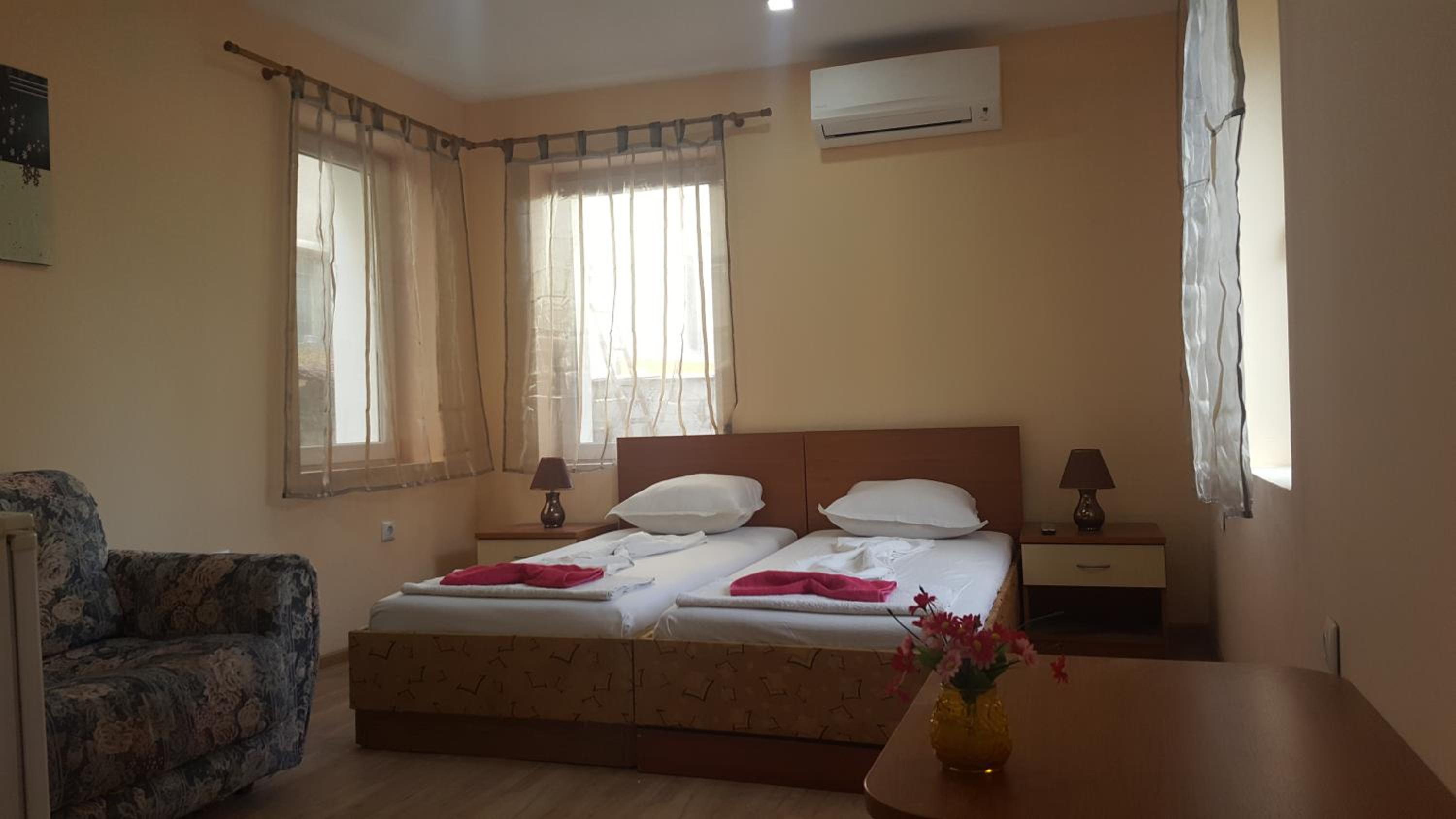 Cathedral Guesthouse