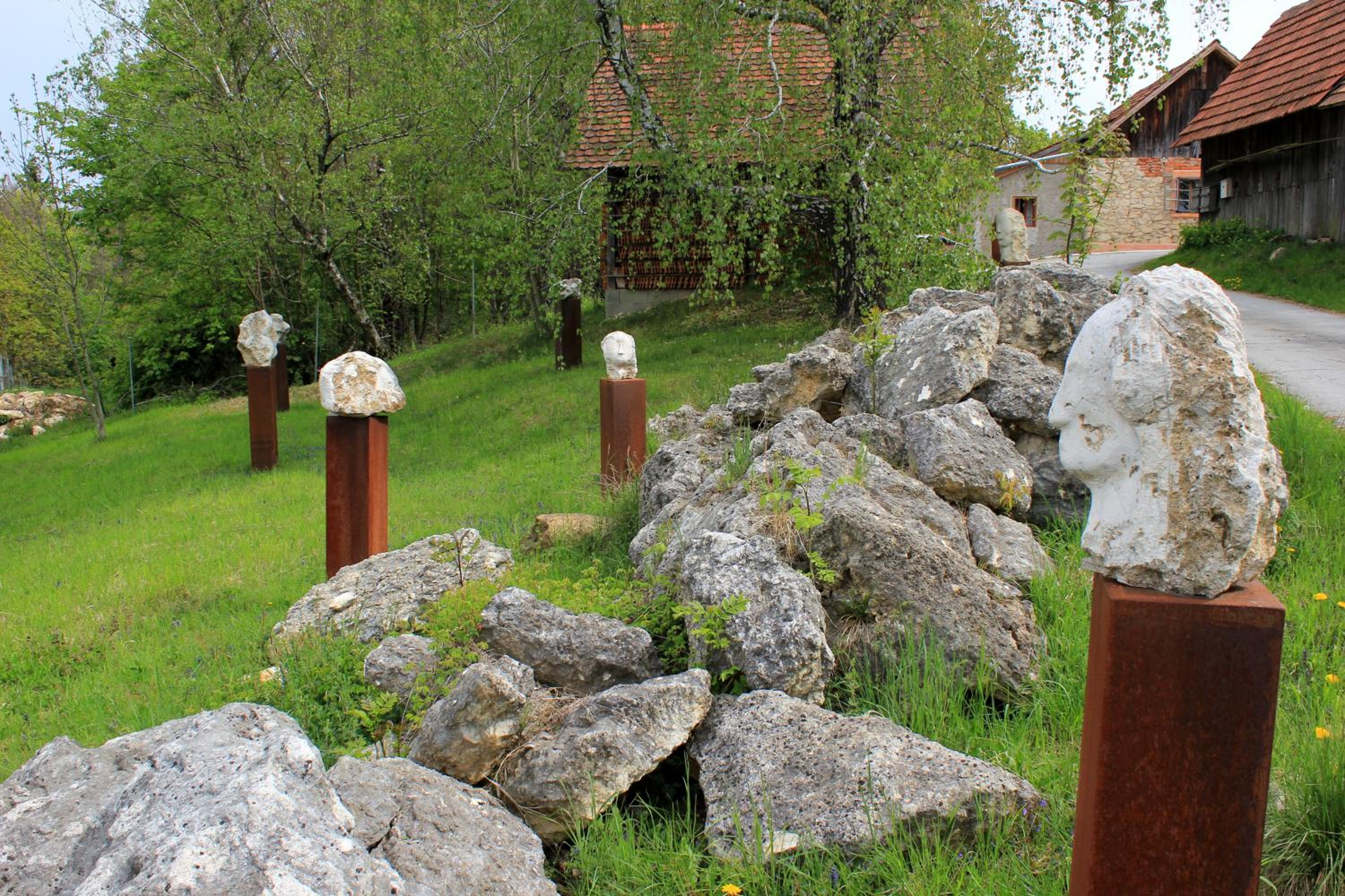 Photo 16