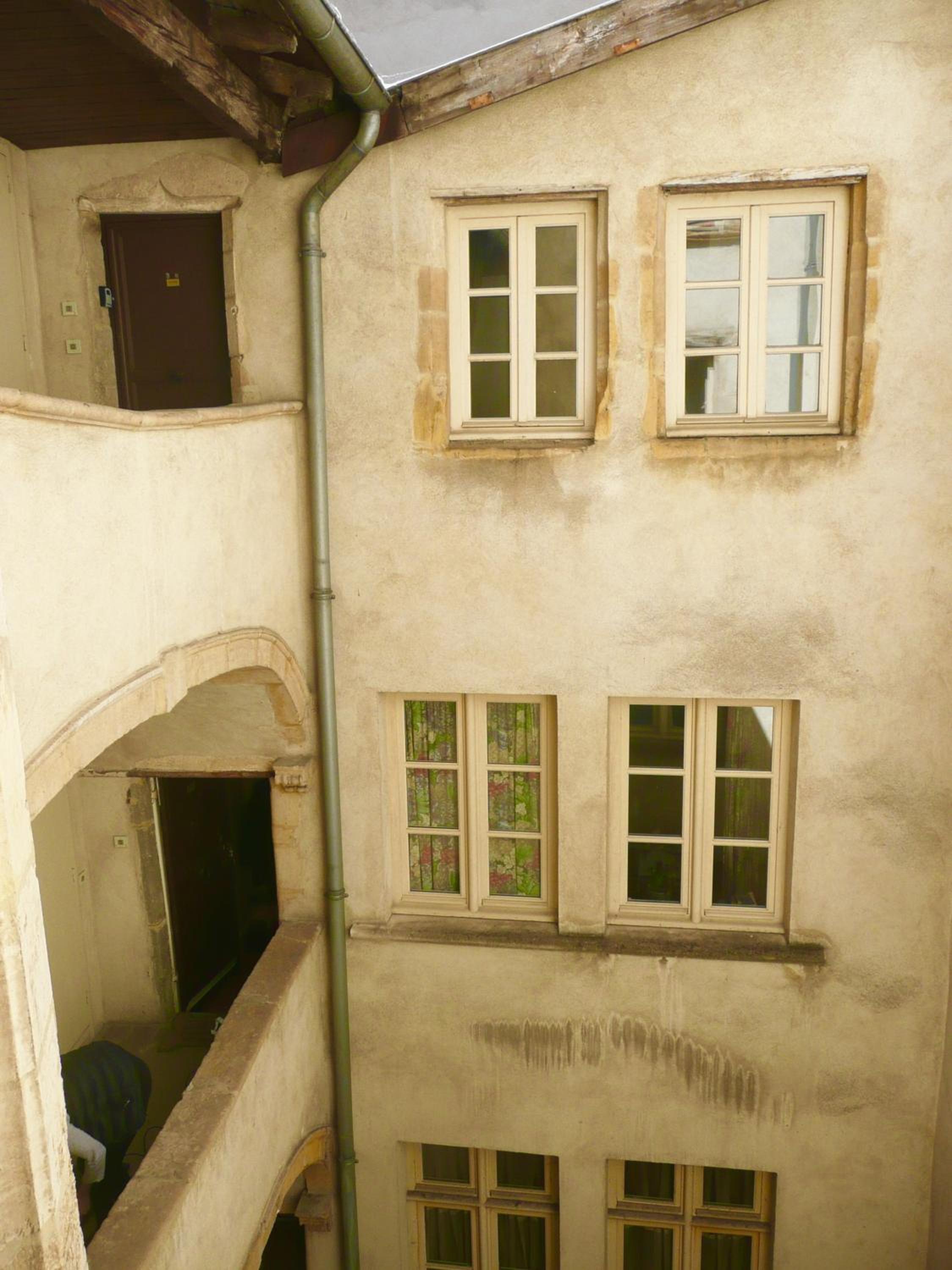 La Maison Debourg