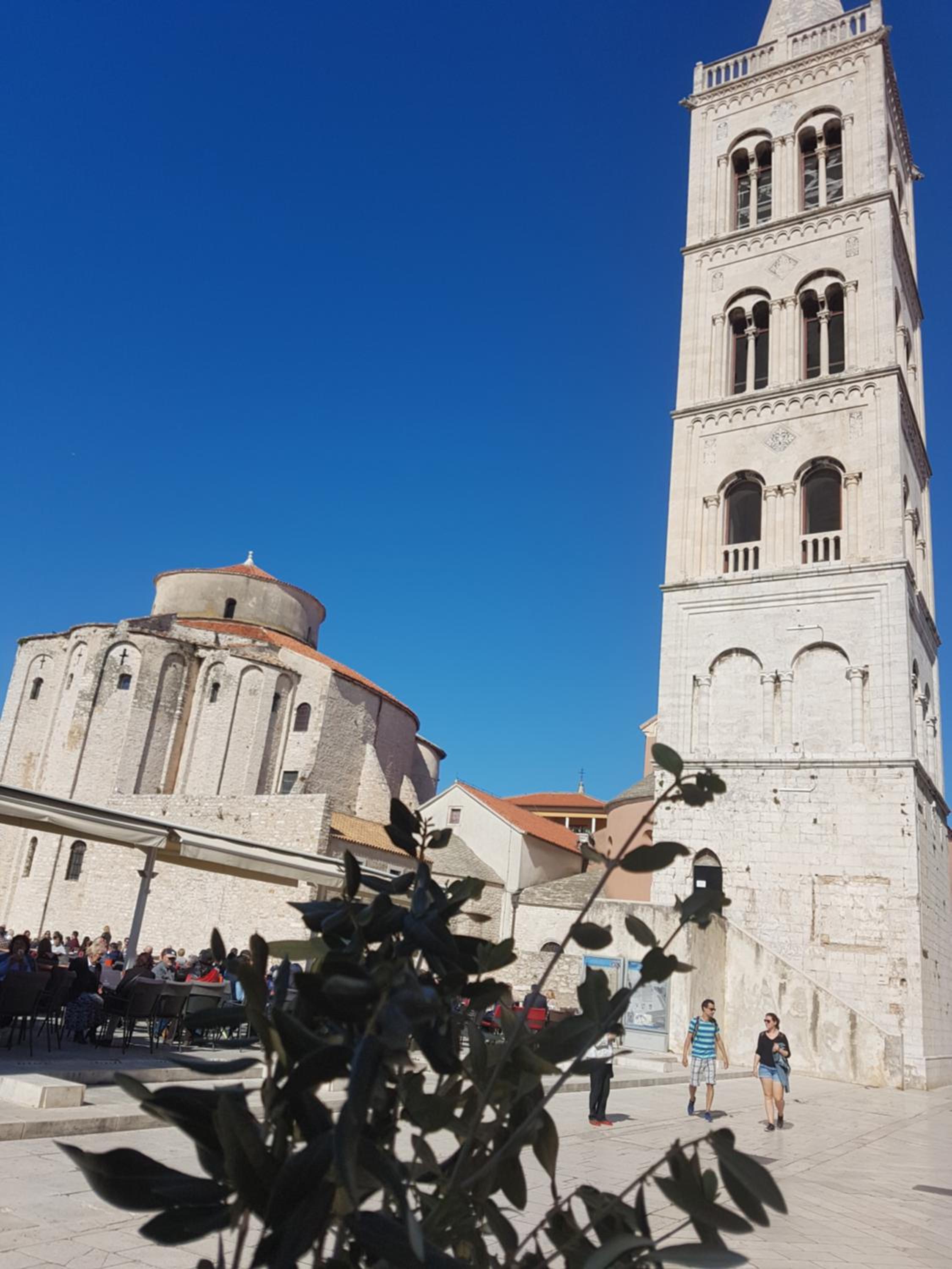 Photo 33
