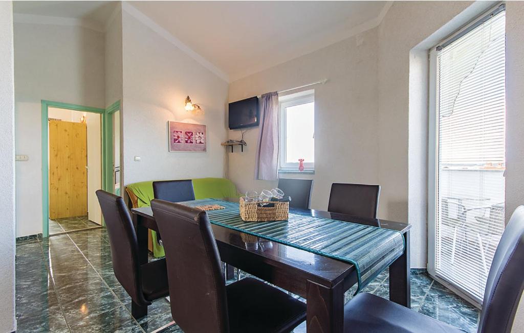 Apartments Ivo 1328
