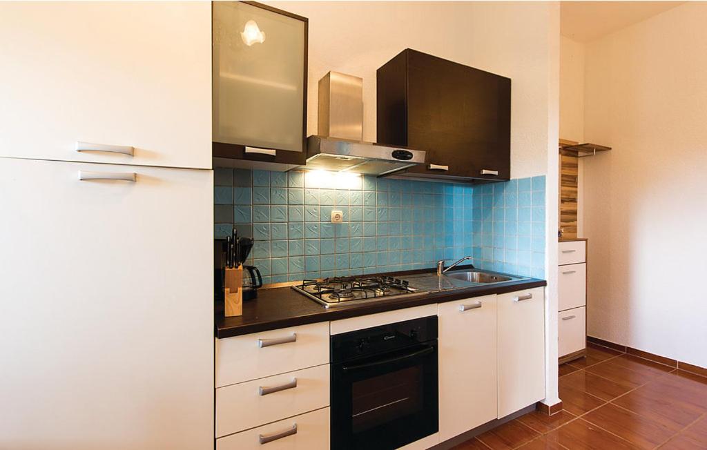 Apartments Ivo 1328