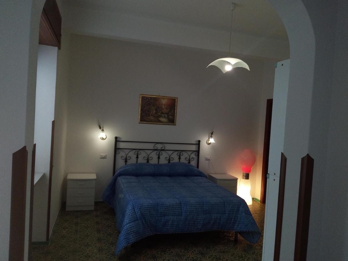 Mira Amalfi