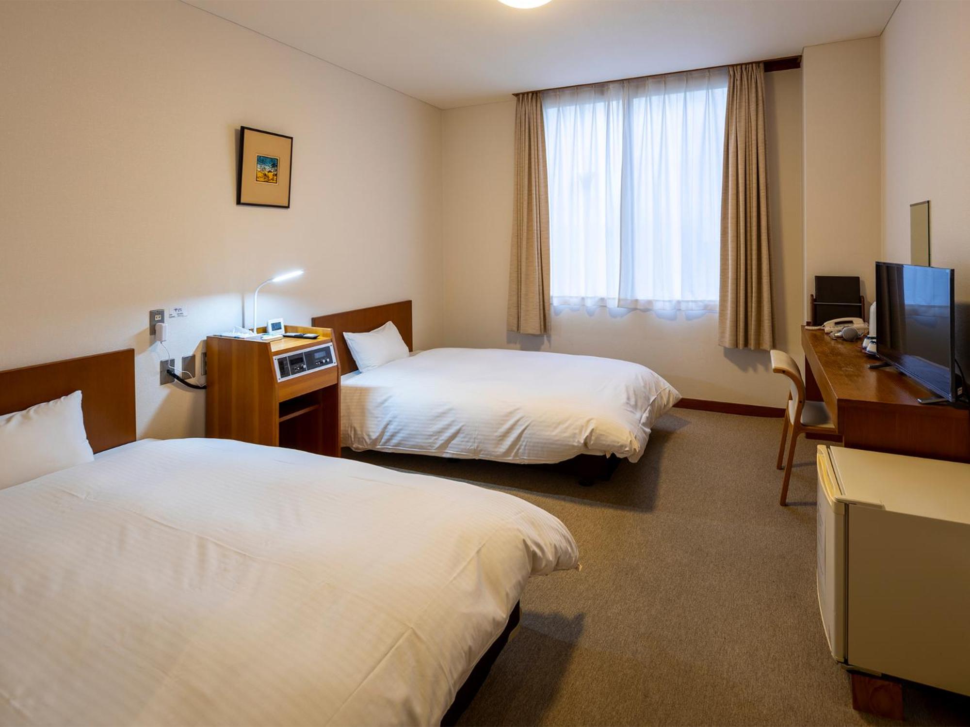 KANEMITSU CAPITAL HOTEL
