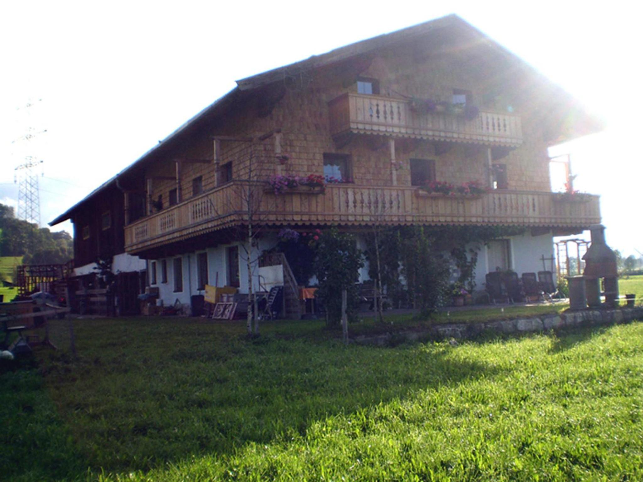 Photo 48
