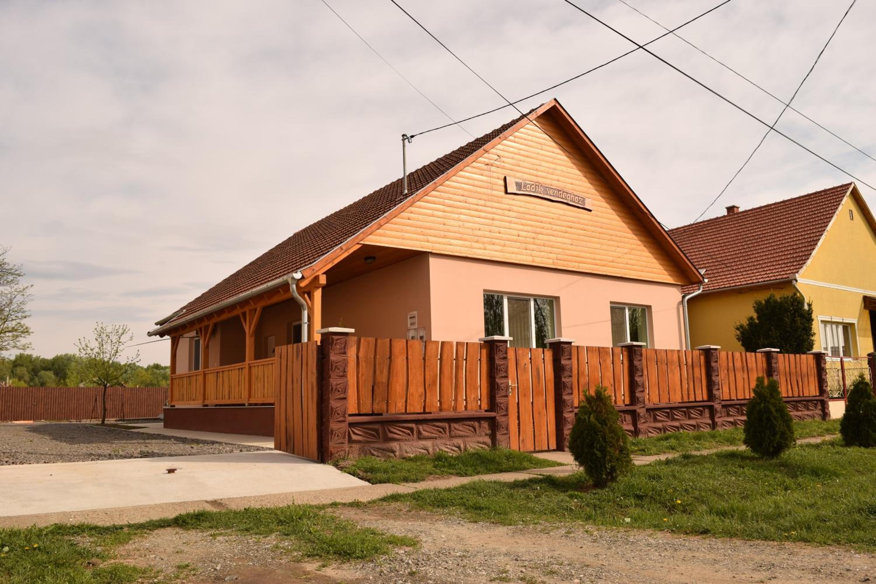 Ladik Vendégház view 2