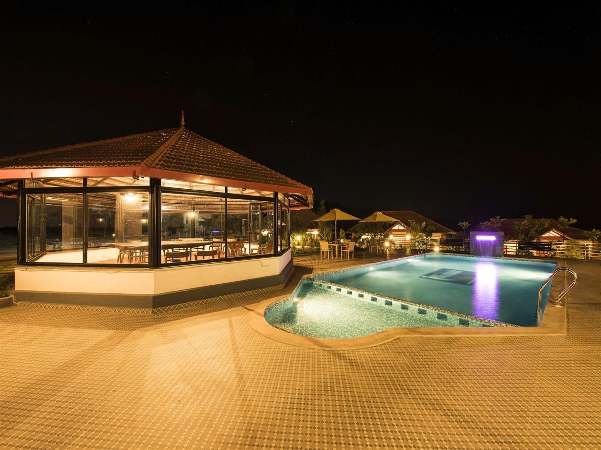 Woodstock Resorts