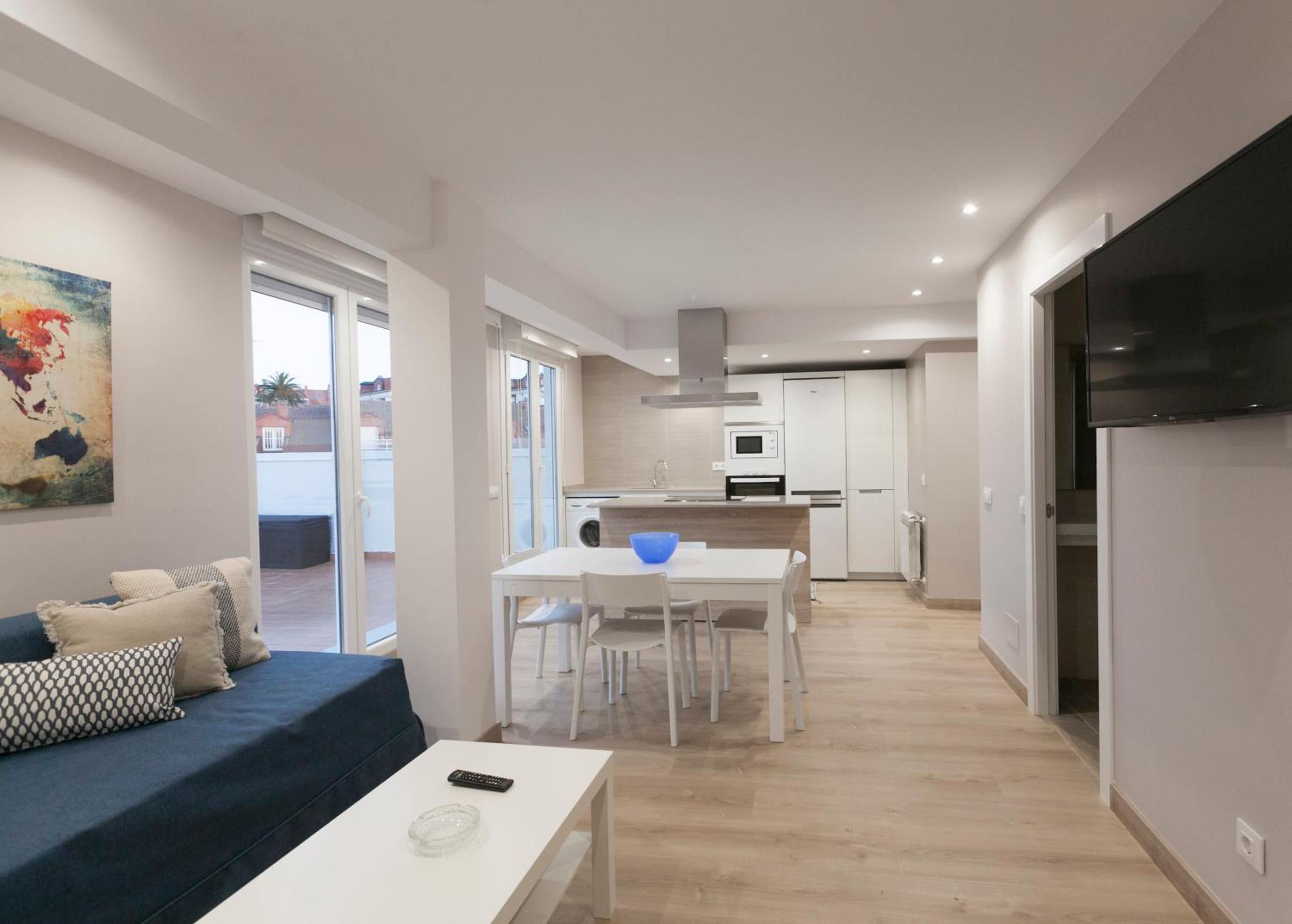 Apartamentos Apolo Somo