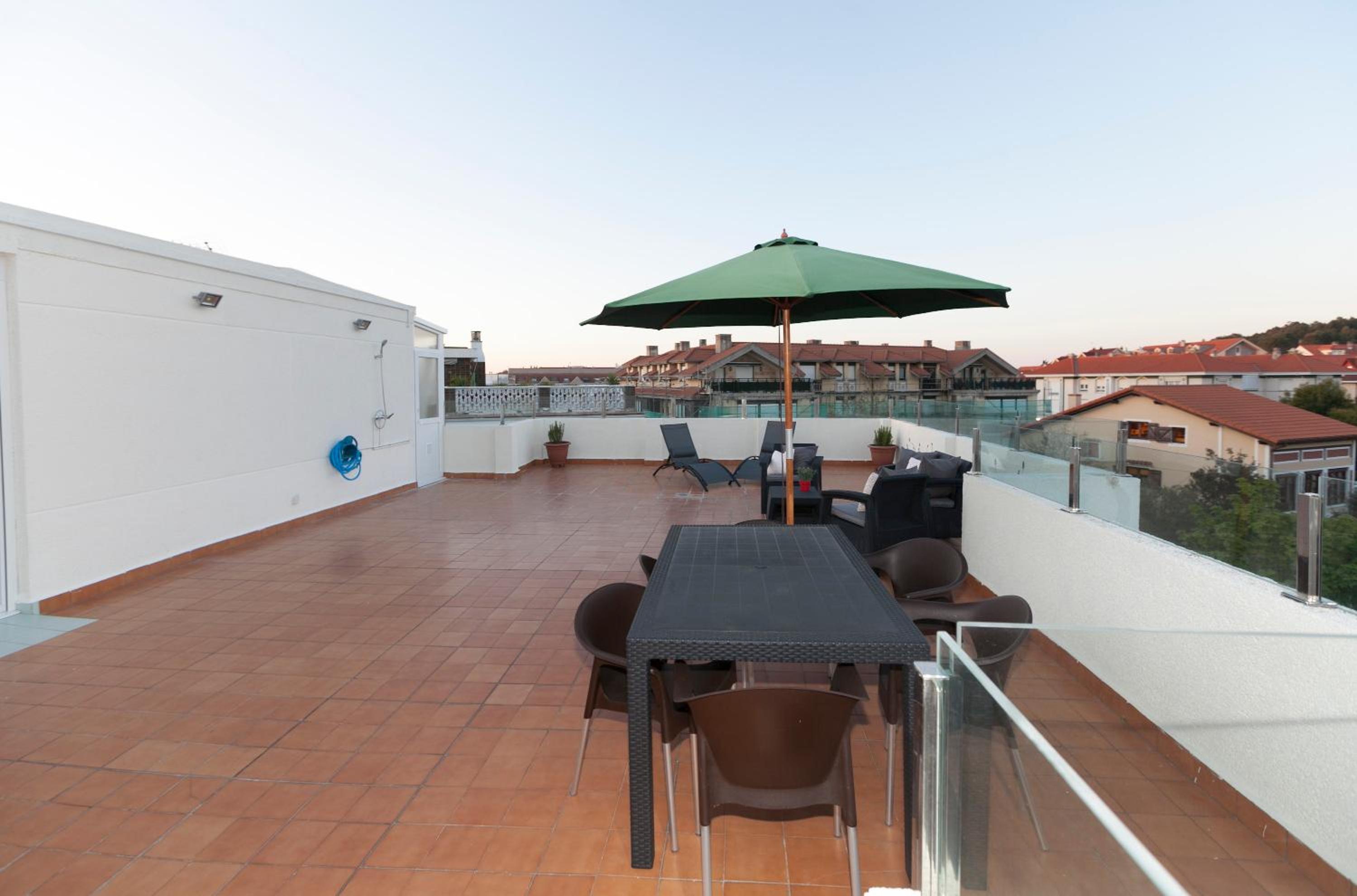 Apartamentos Apolo Somo