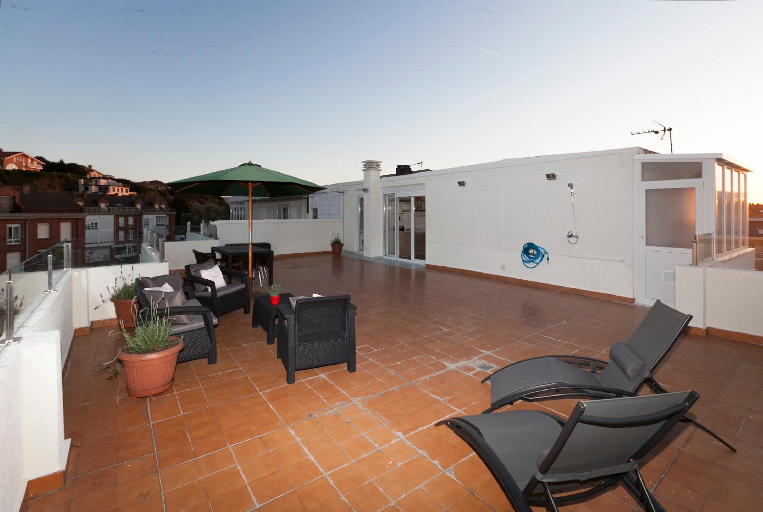 Apartamentos Apolo Somo