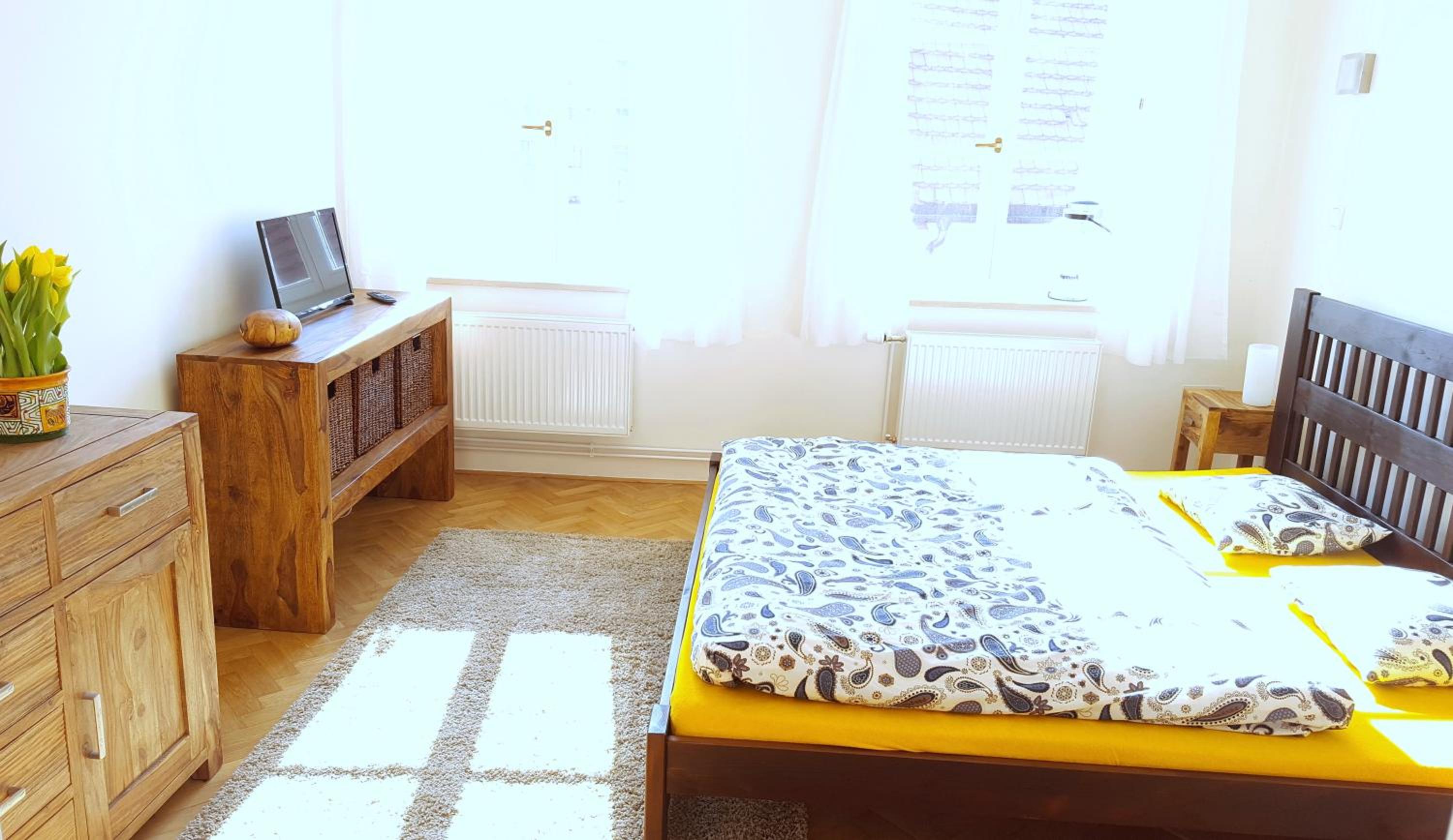 Photo 33