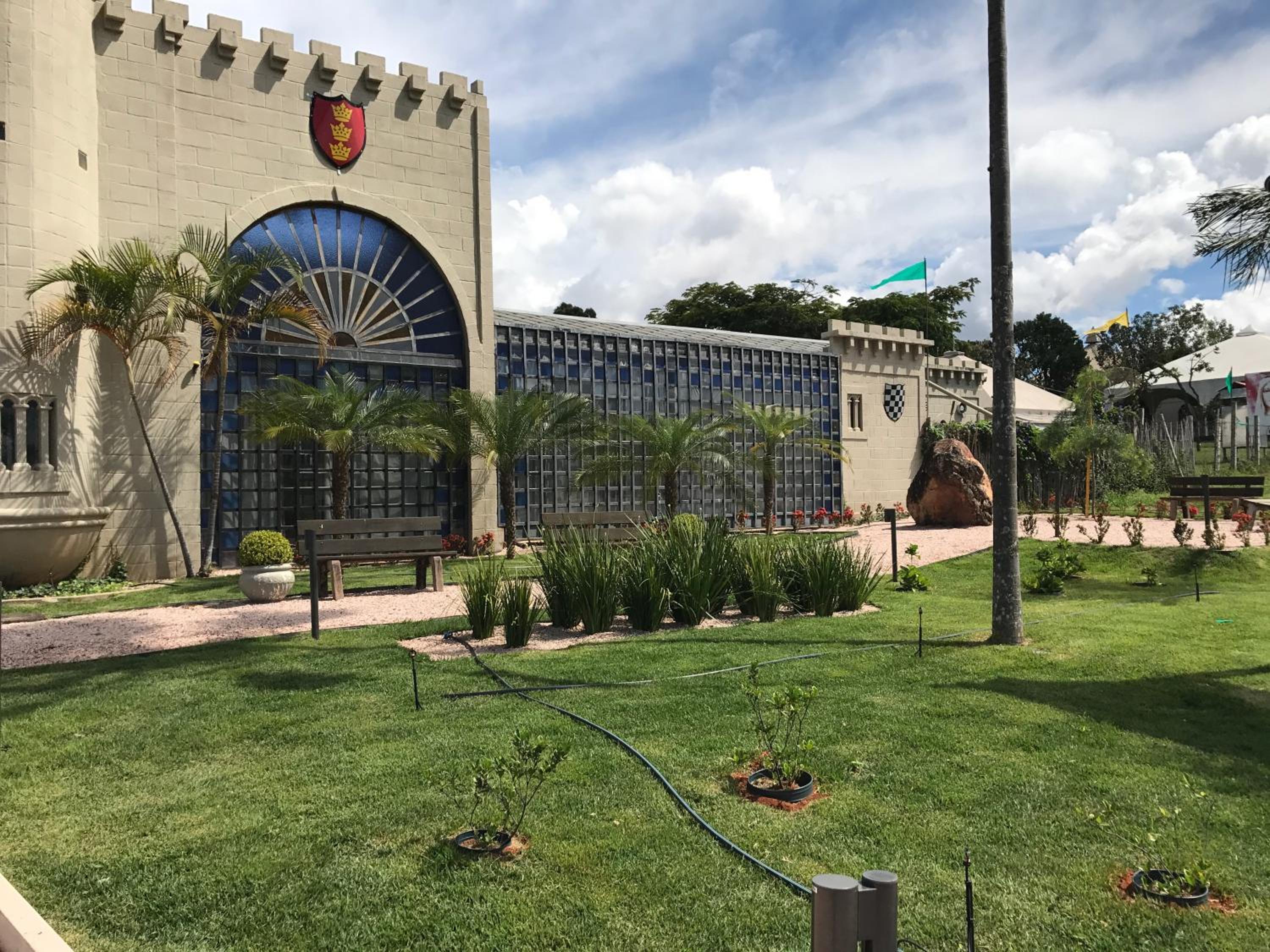 Pousada Camelot Inn
