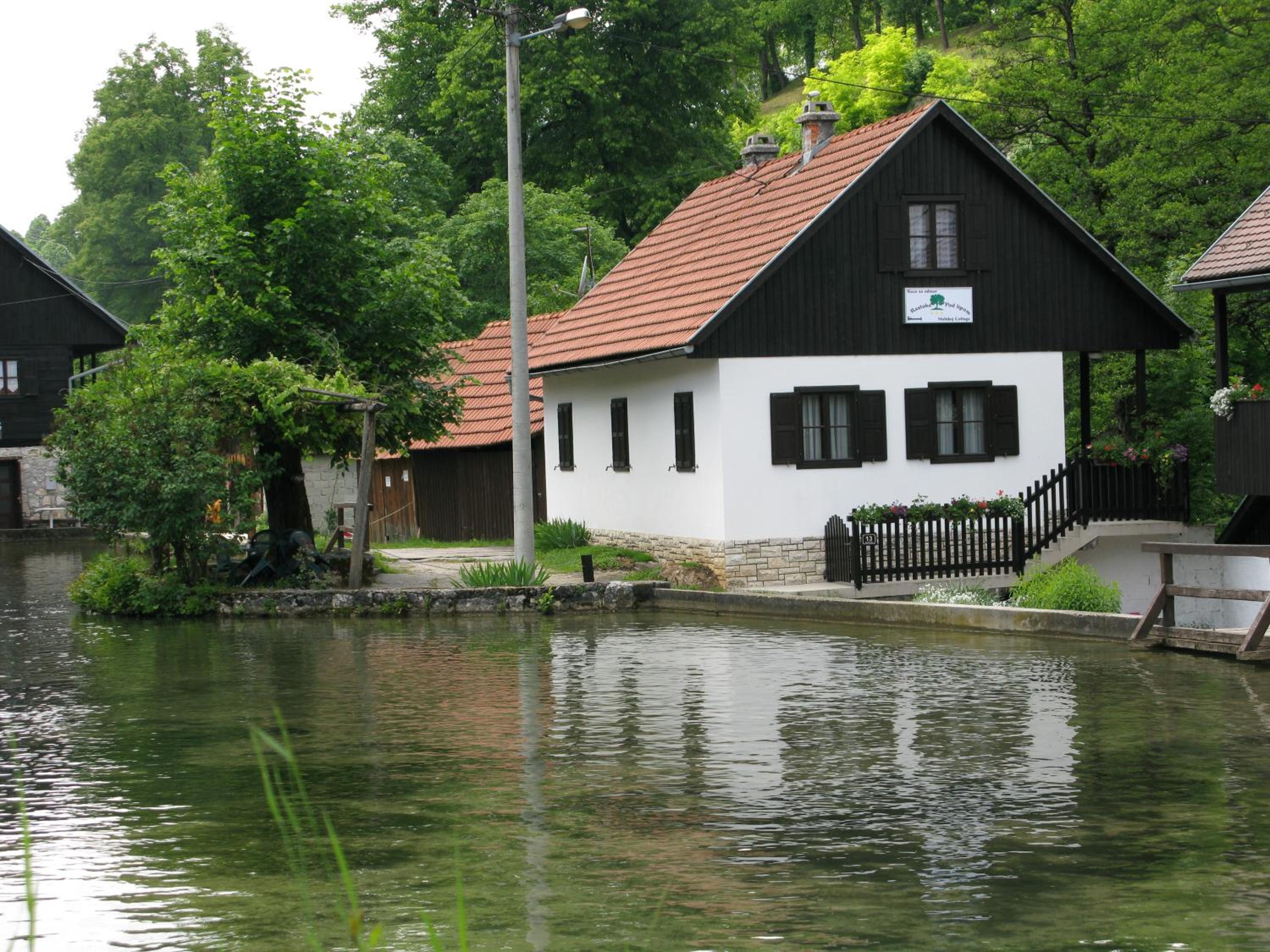 Holiday House Rastoke Pod Lipom view 2