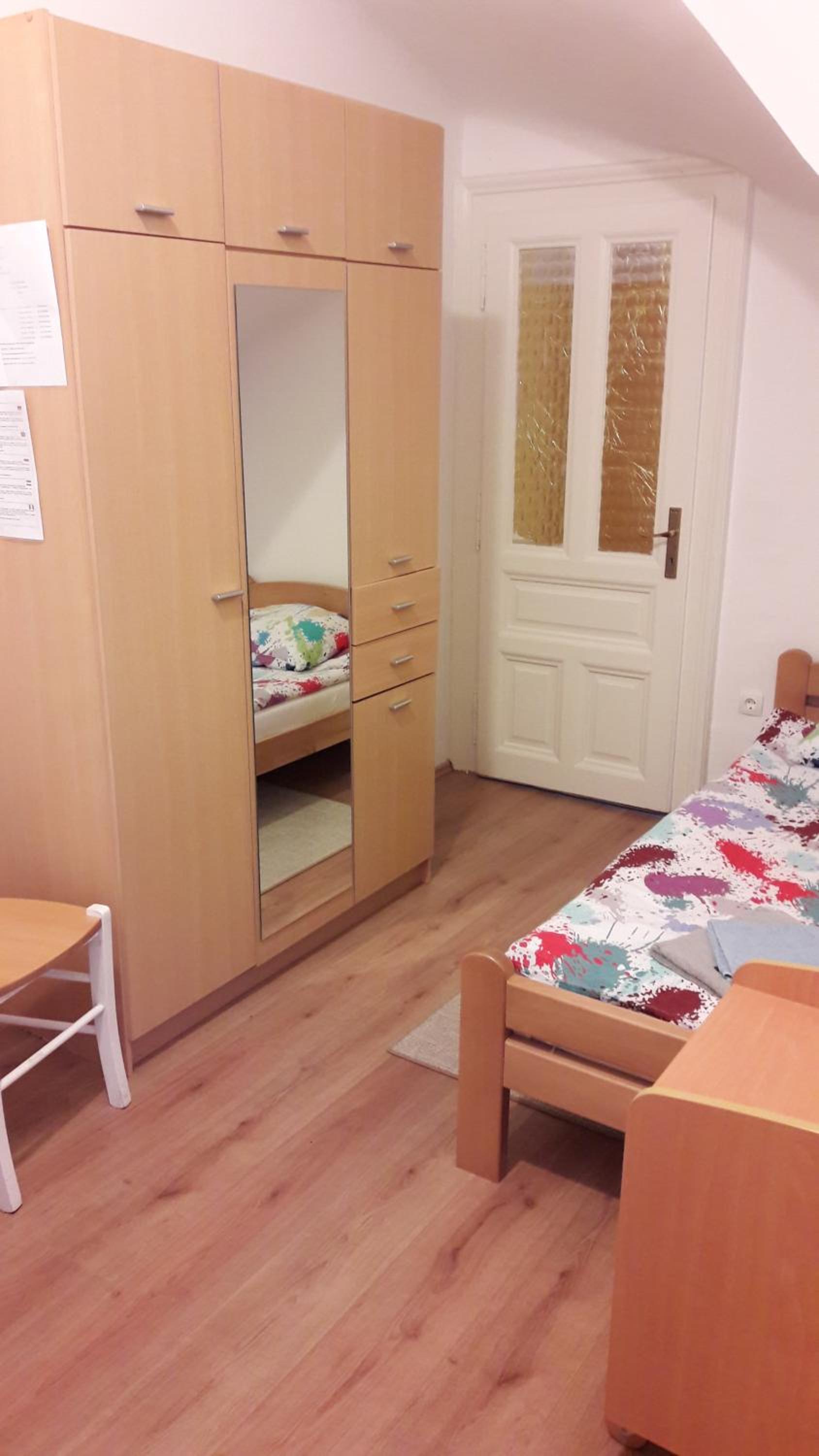 Photo 37