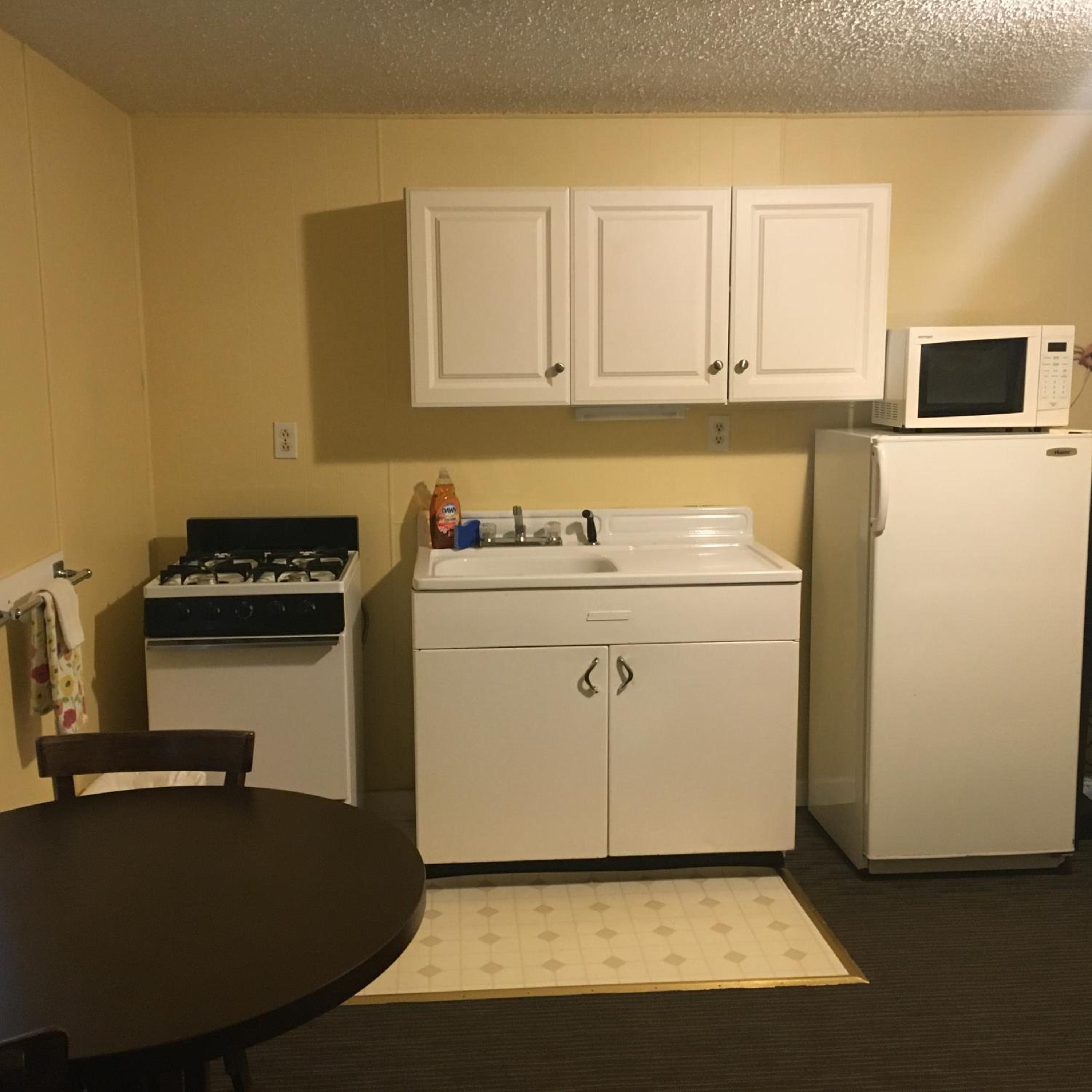 Clarence Inn Extended Stay - Property Image 38