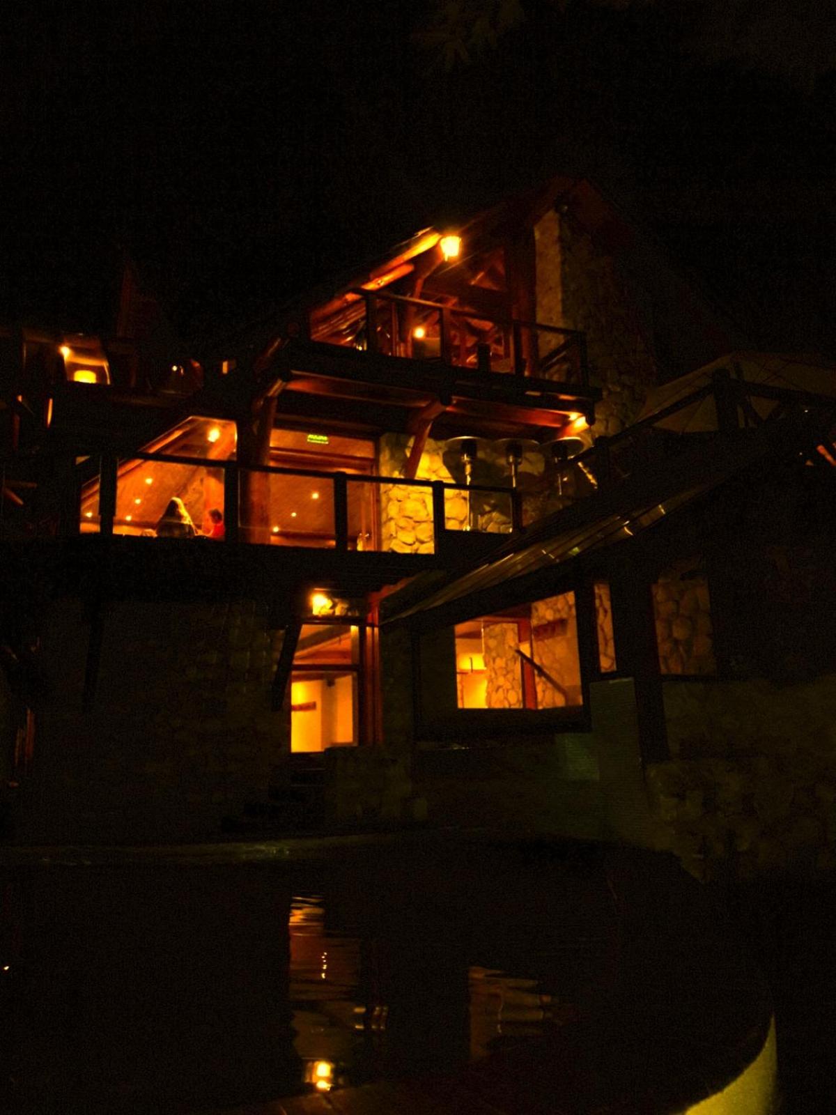 Dos Bahias Lake Resort