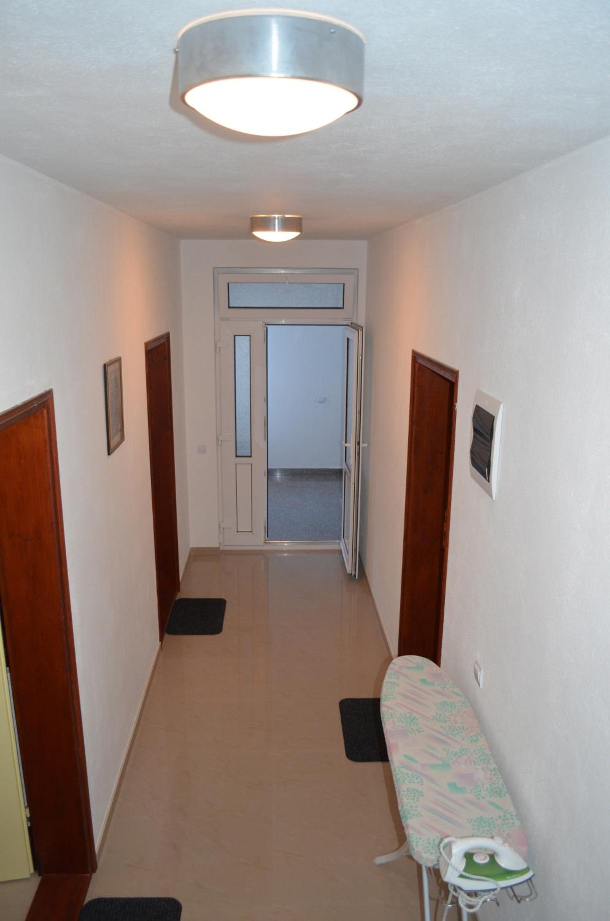 Photo 37