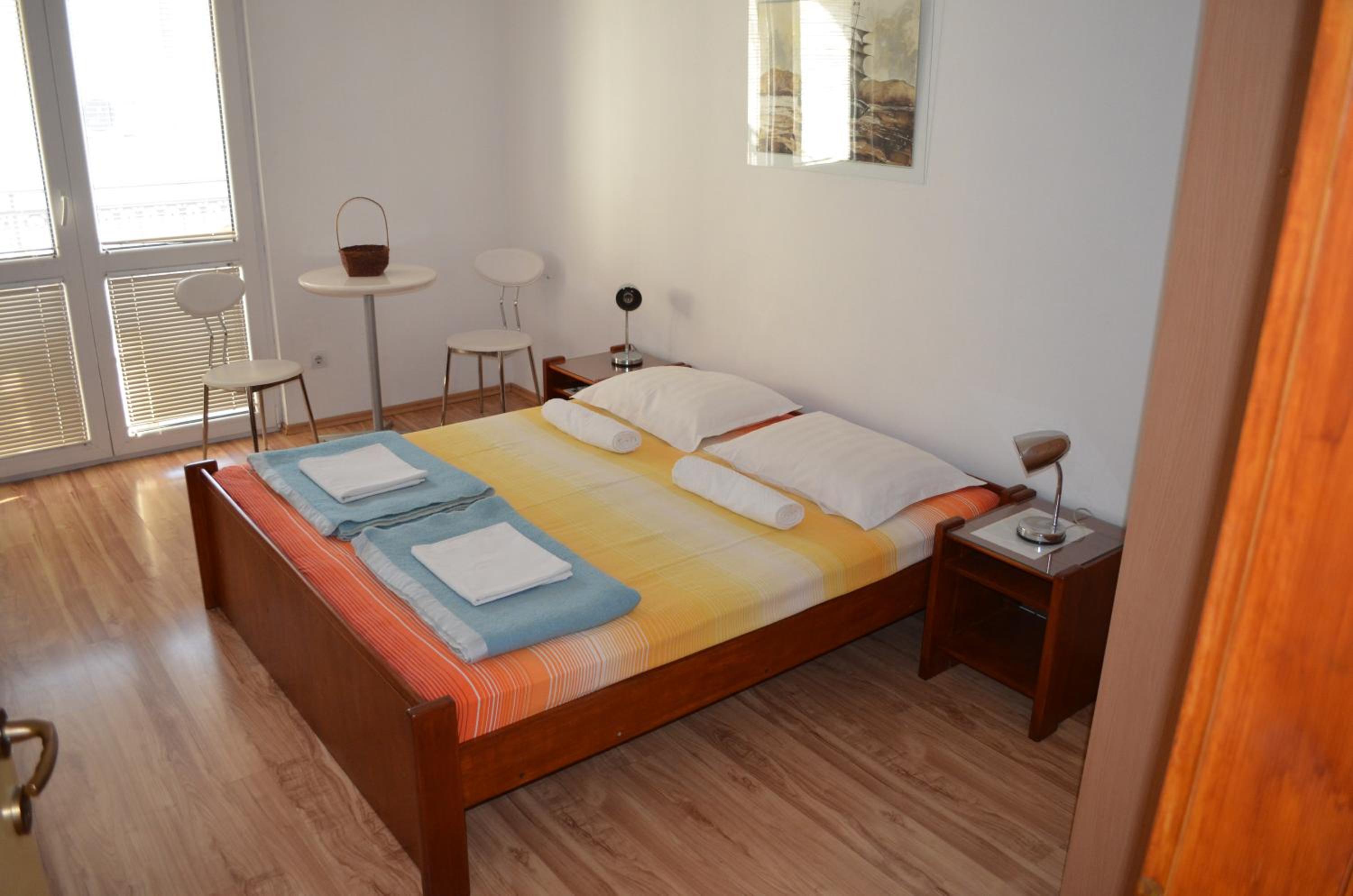 Photo 32