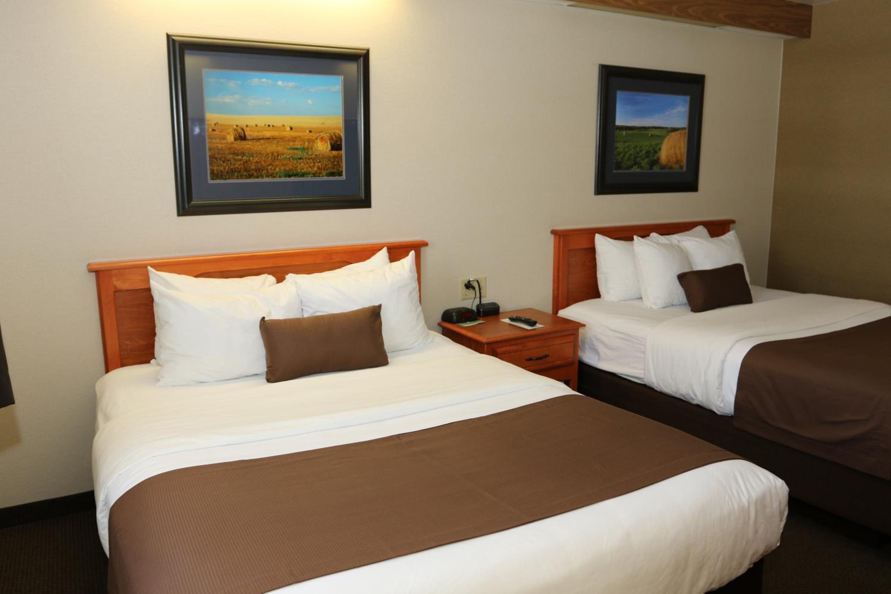 Minot Vacations - Motel 6 Minot, ND - Property Image 2