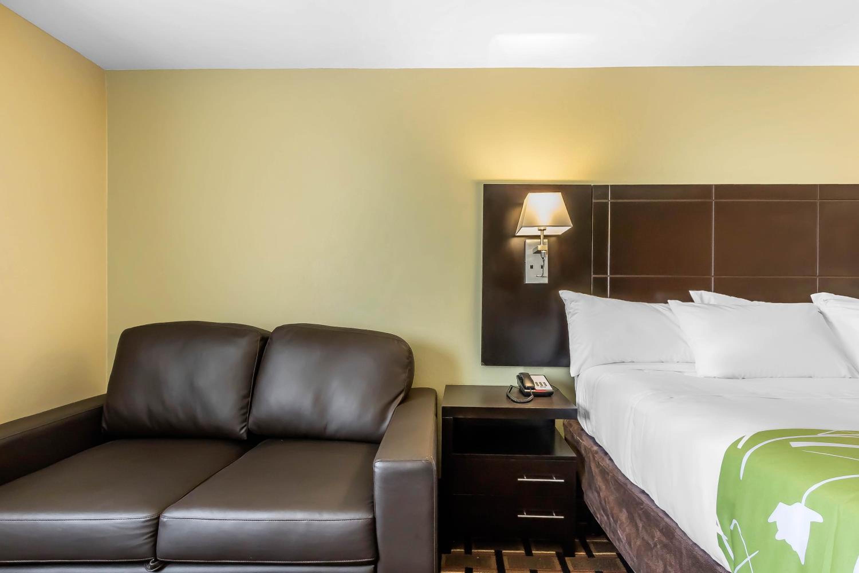 Econo Lodge Boaz